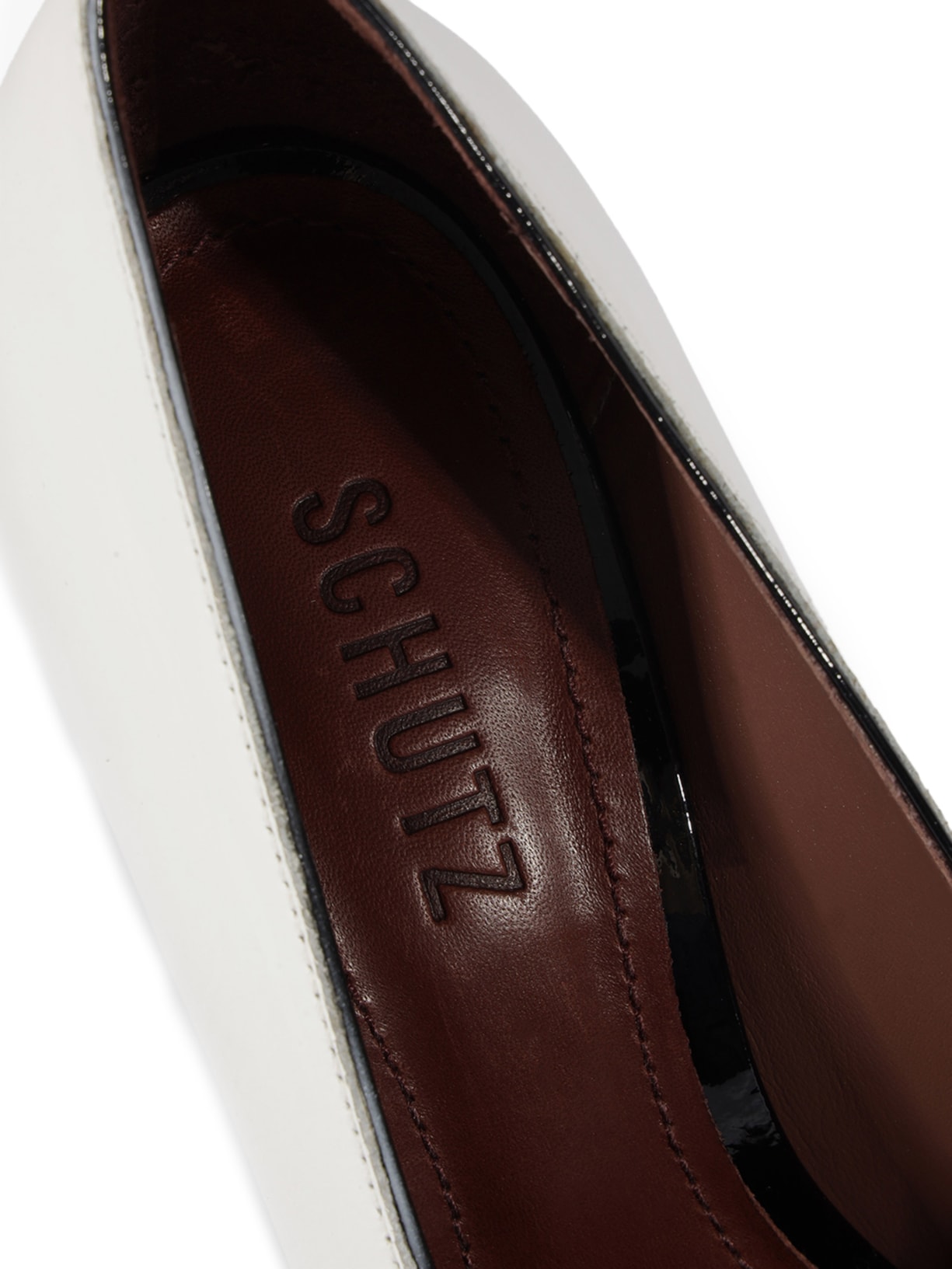 Scarpin Lexi Bico Fino Couro Branco Schutz