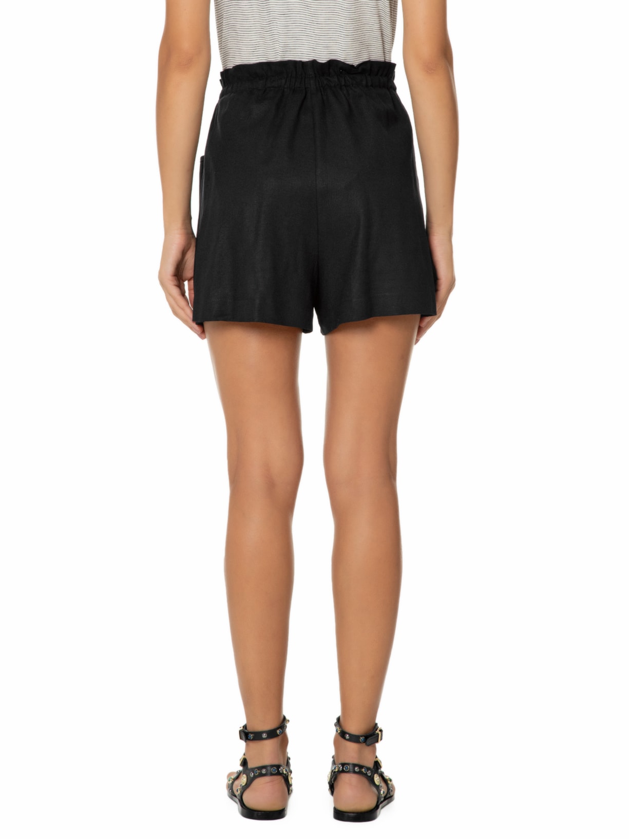 Short Feminino Evasê Clochard Preto Maria Filó