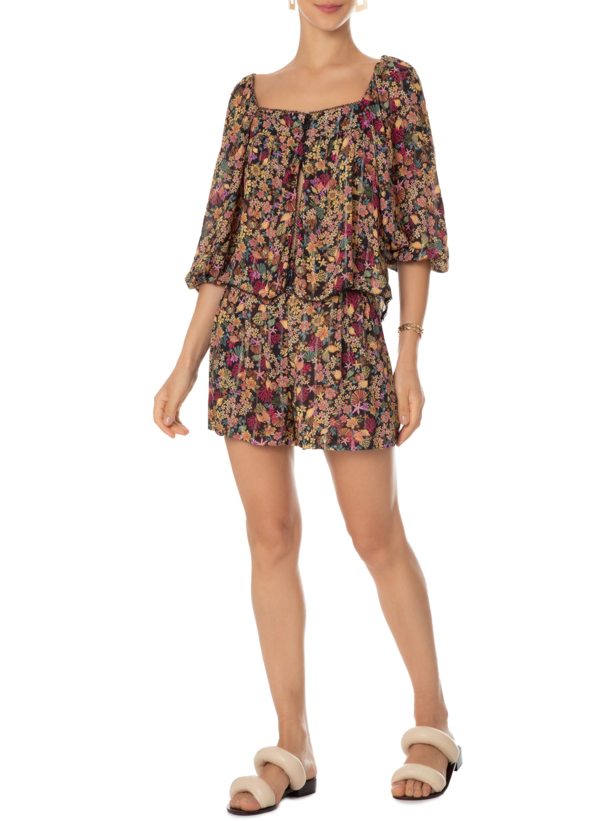 Short Feminino Lurex Estampa água Doce Preto Dress To