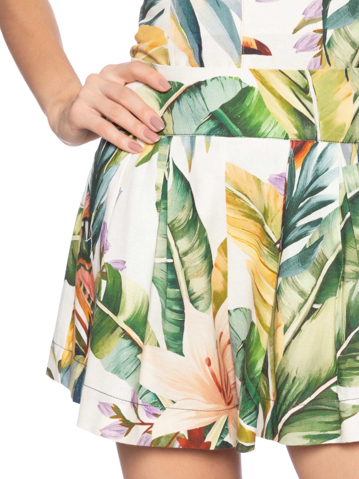 Short Feminino Pala Tropicalia Branco Farm