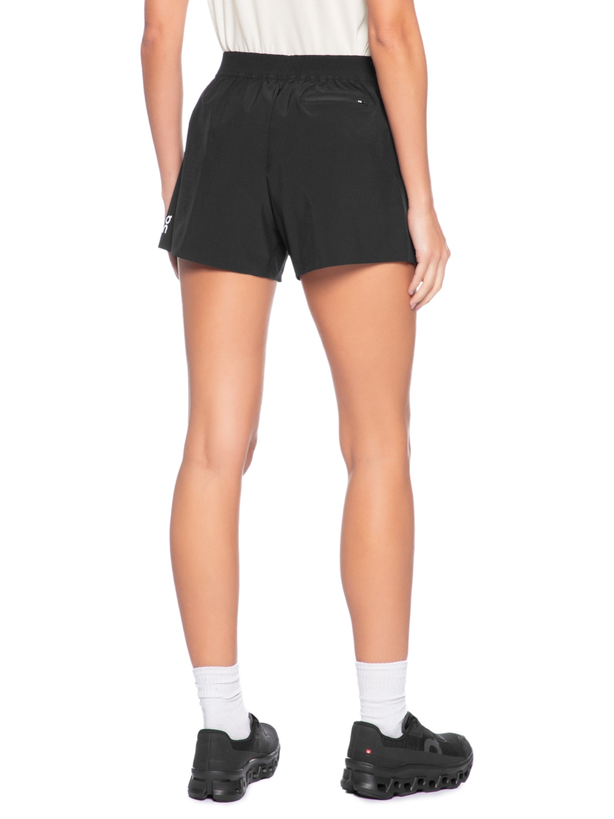 Short Feminino Train Shorts 1 Preto On Running