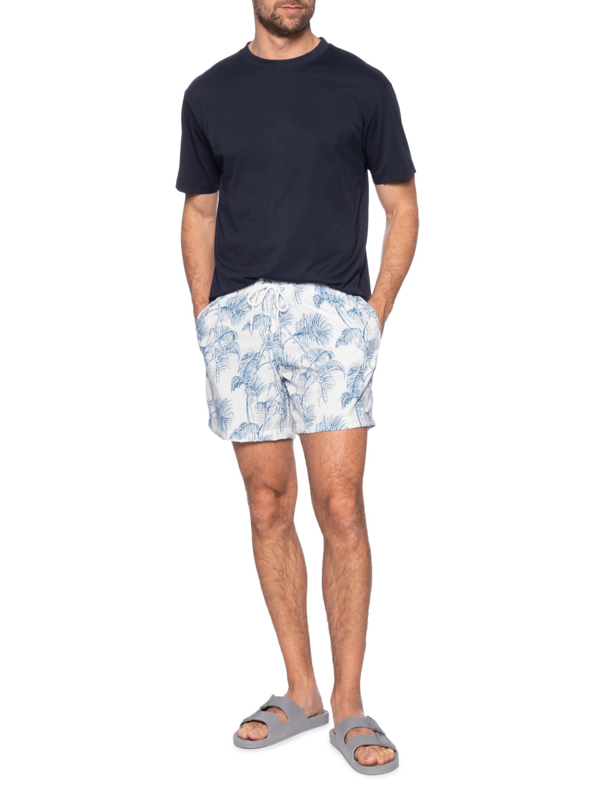 Short Masculino Beachwear Estampa Coqueiro Branco Basiq Men