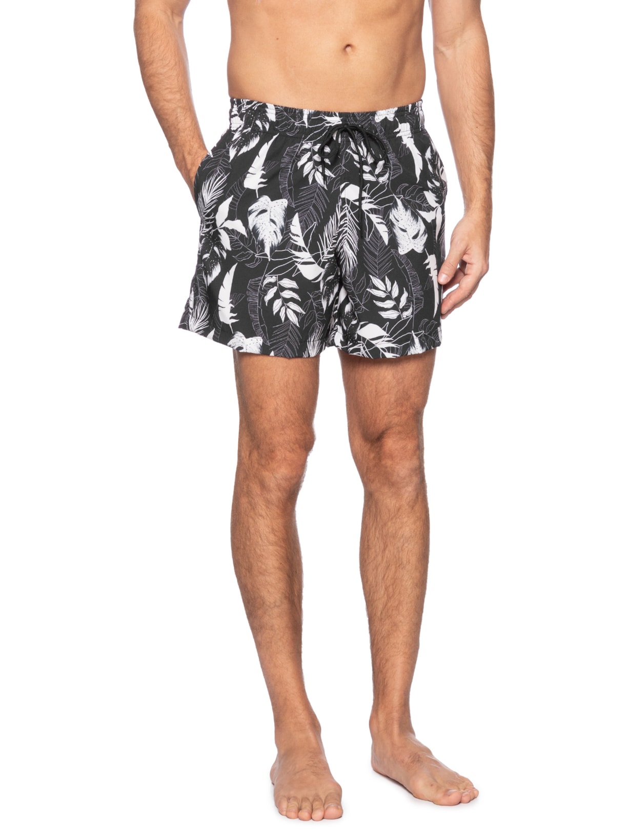 Short Masculino Beachwear Estampa Folhagem Preto Basiq Men