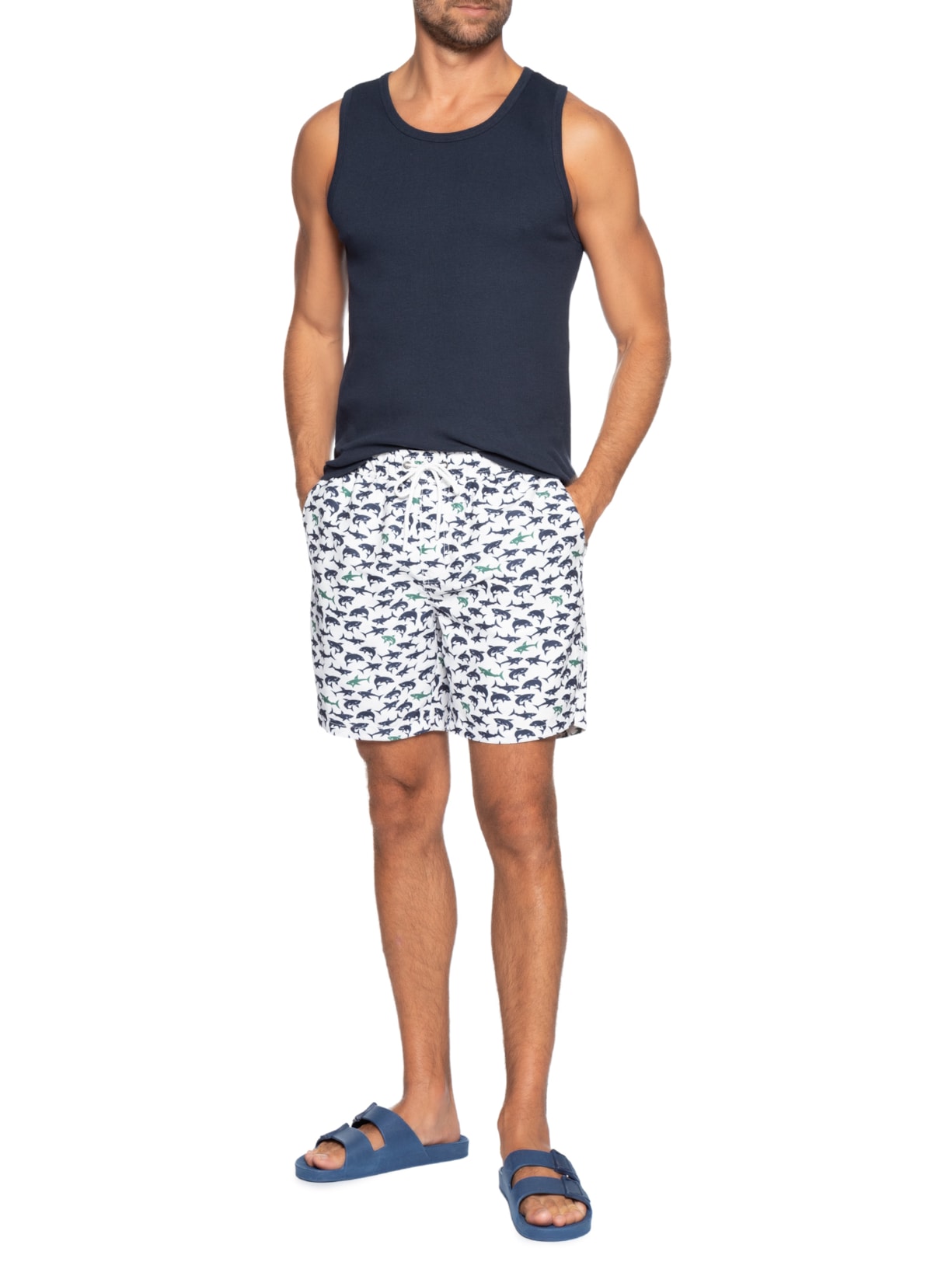 Short Masculino Beachwear Estampa Tubarão Branco Basiq Men