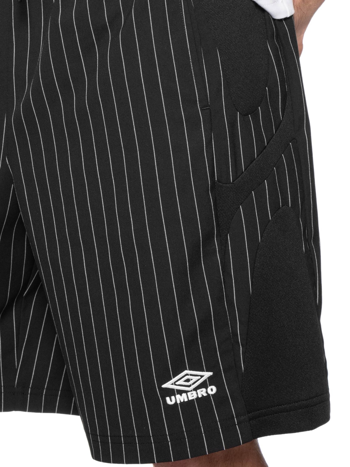Short Masculino Pinstripe Oversized Preto Umbro