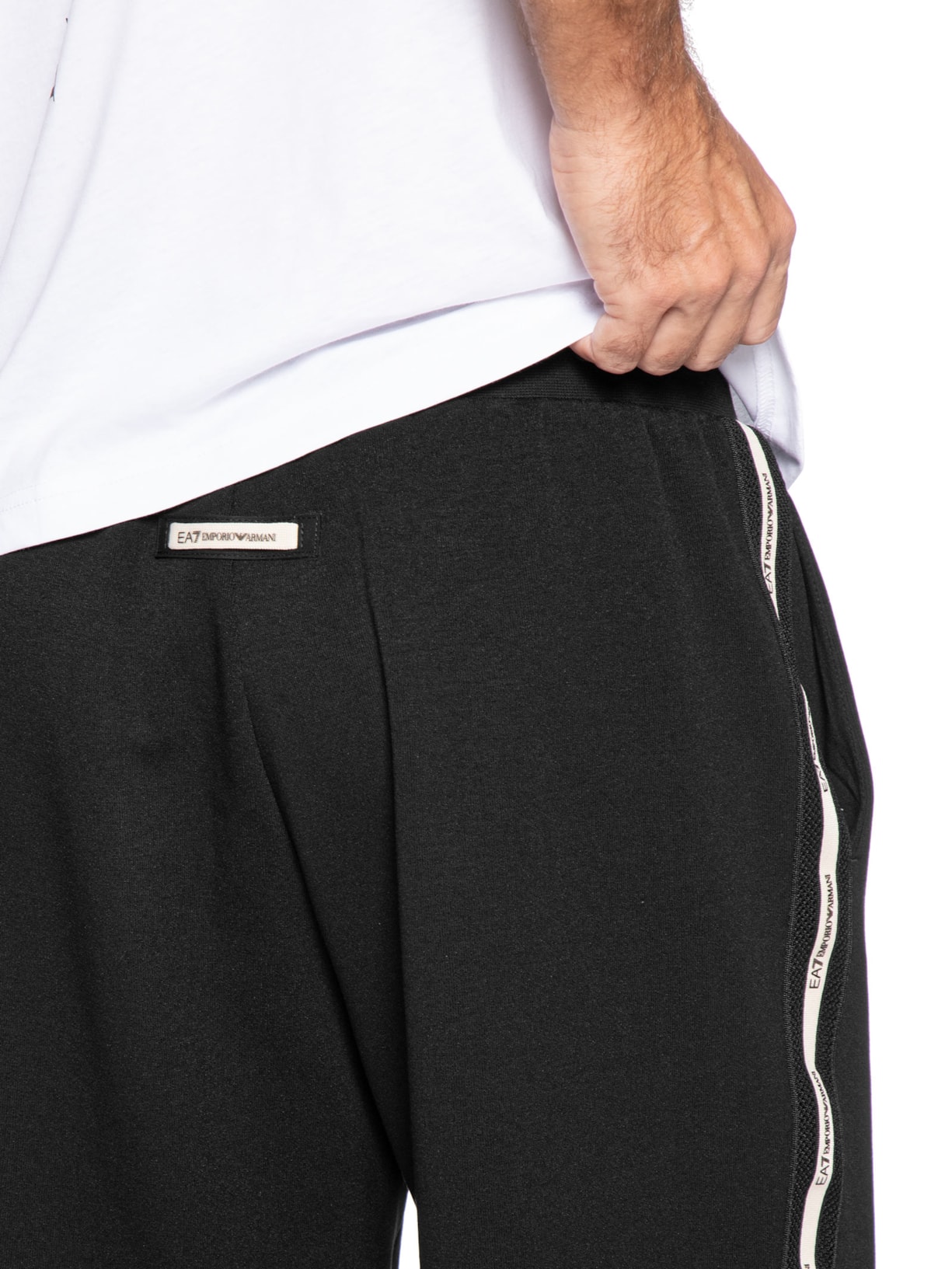 Short Masculino Train Logo Preto Ea7 Emporio Armani