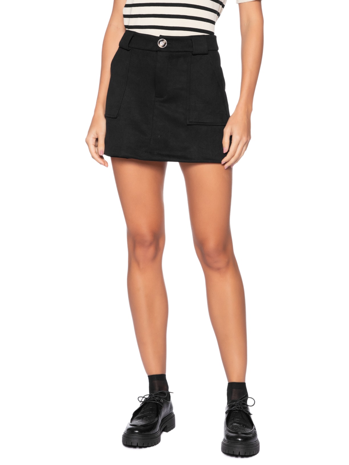 Short Saia em Suede com Bolsos Preto Basiq