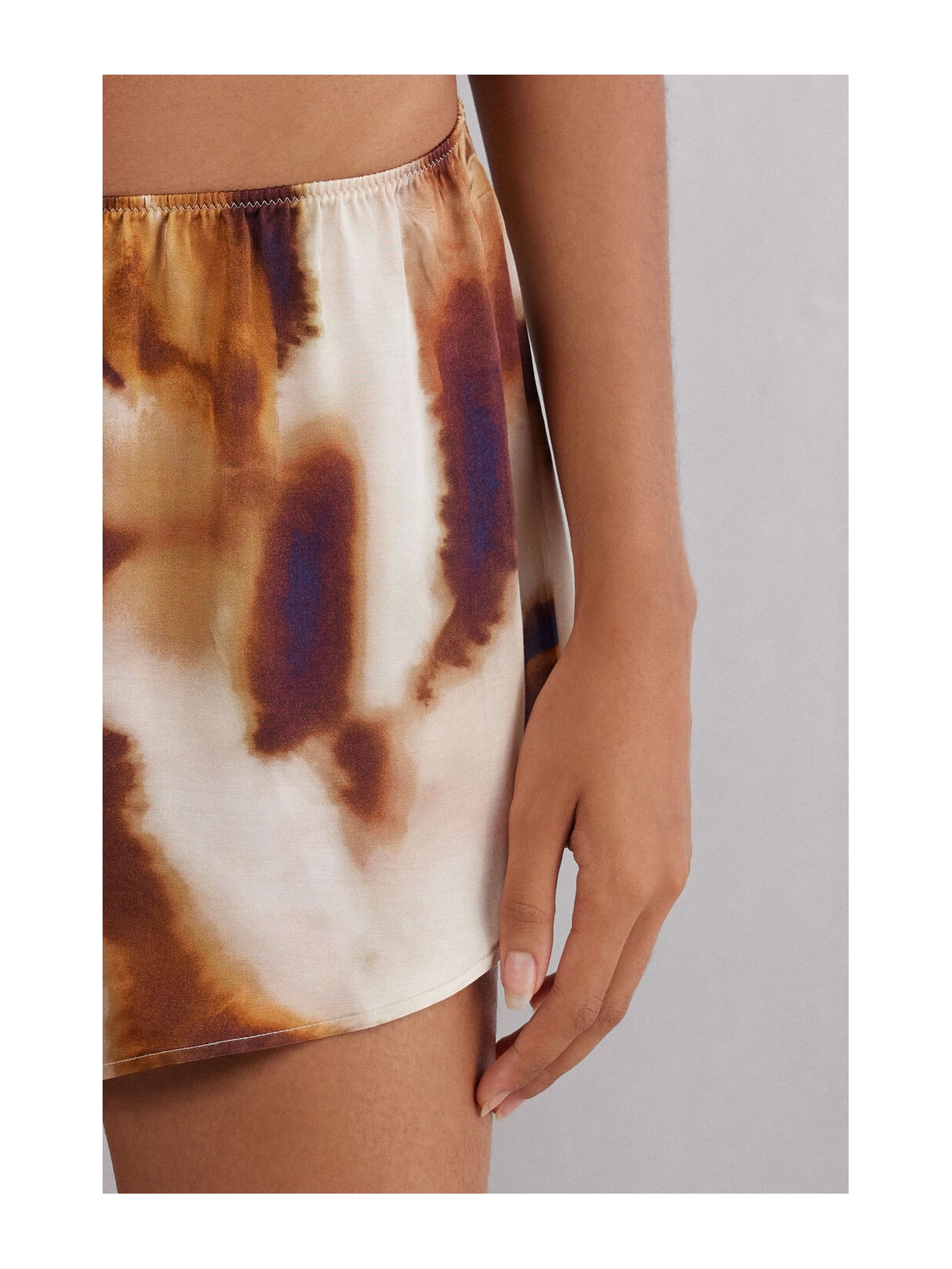 Shorts Em Cetim De Viscose Sun Goes Down Marrom Intimissimi