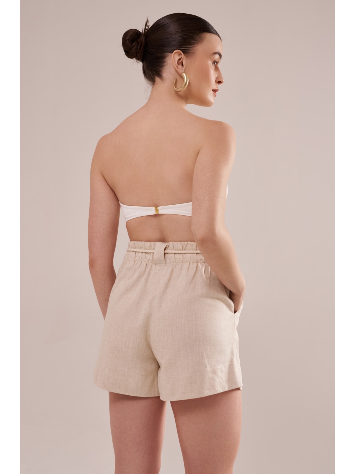 shorts em linho com algodão cordel Suntime