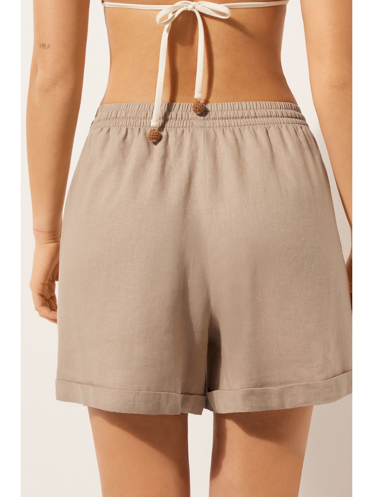 Shorts Em Linho e Viscose Bege Calzedonia