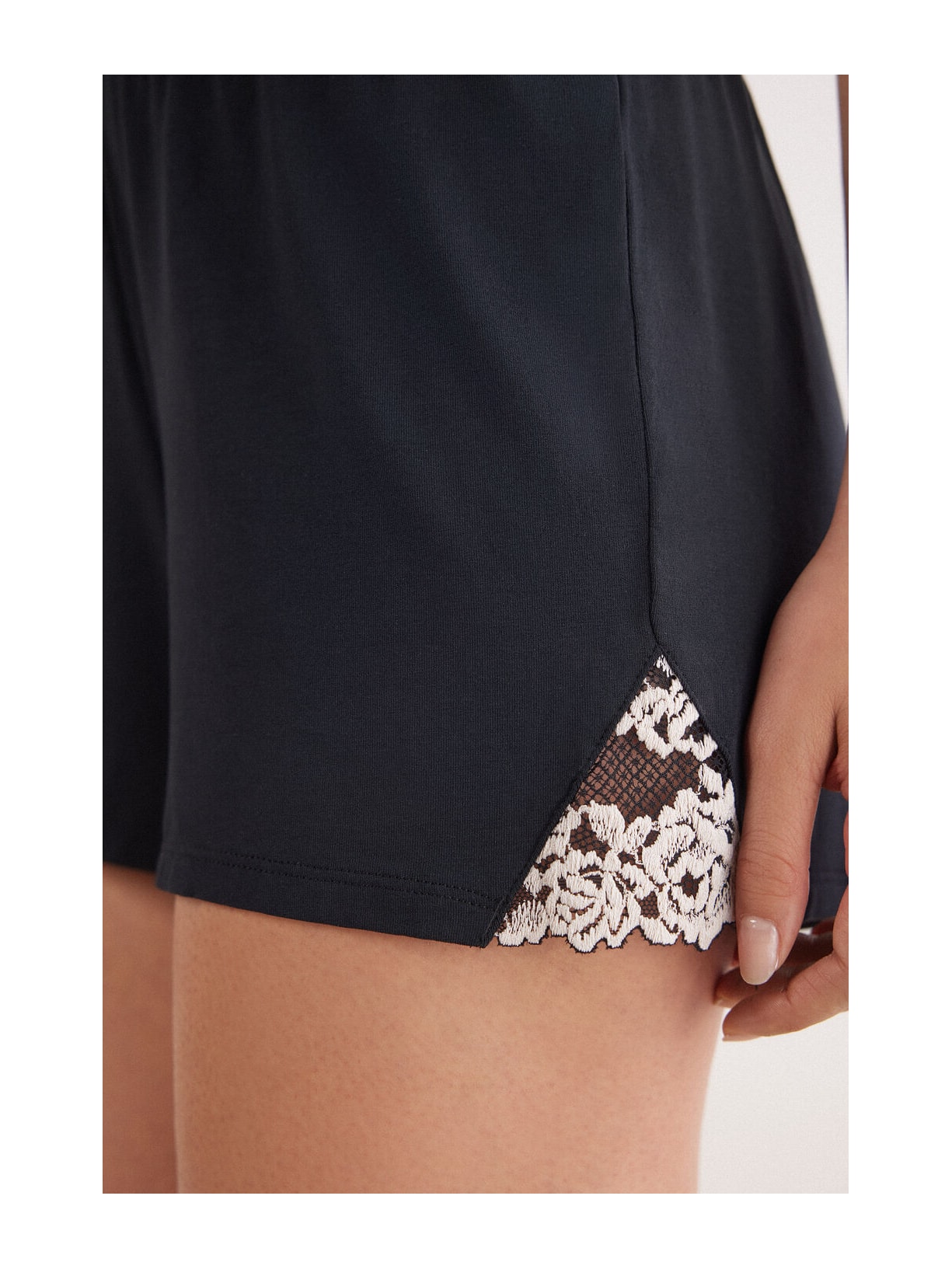 Shorts Em Modal Pretty Flowers Preto Intimissimi