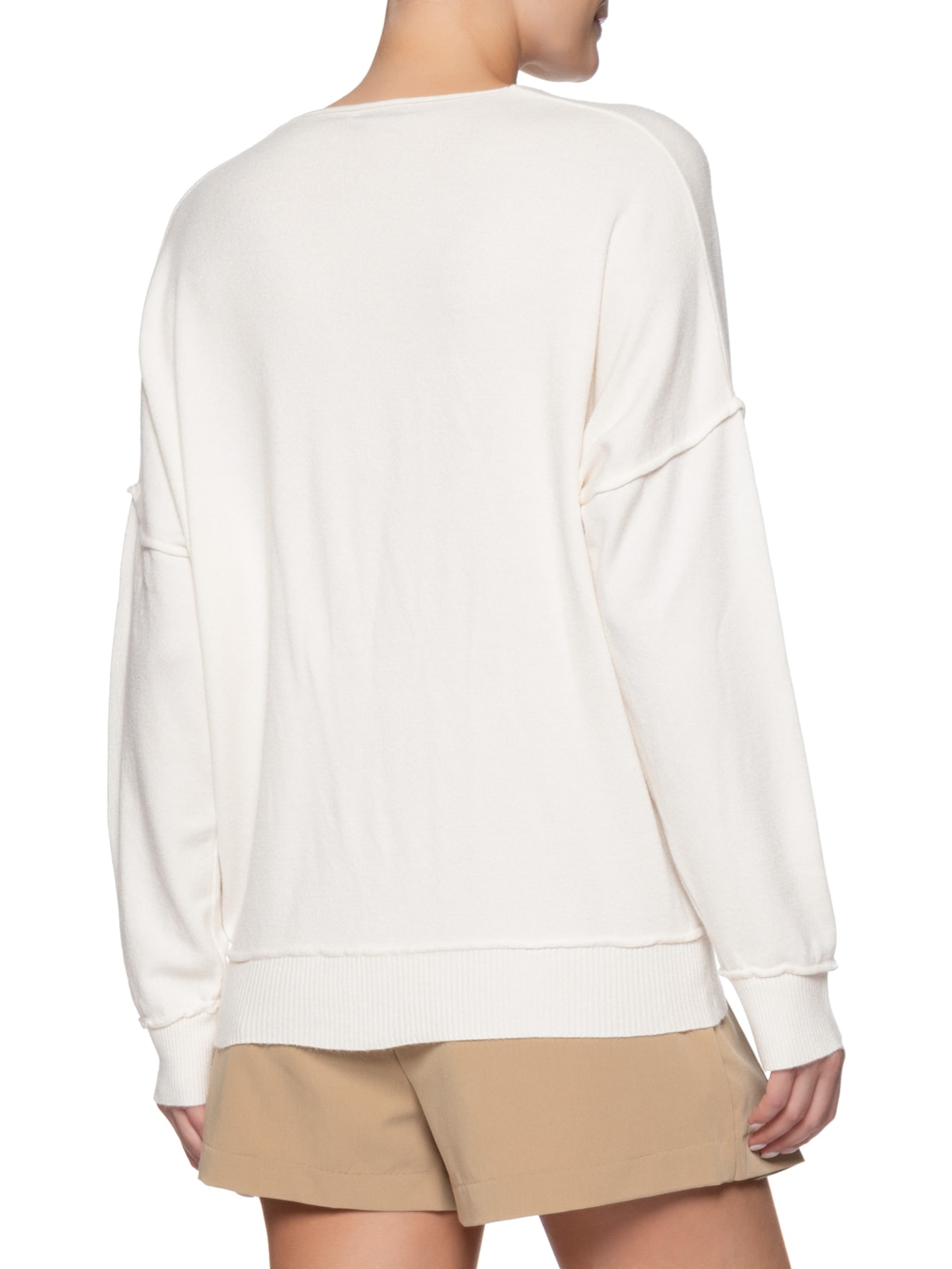 Suéter Feminino Tricot Oversized Decote V Off White Basiq