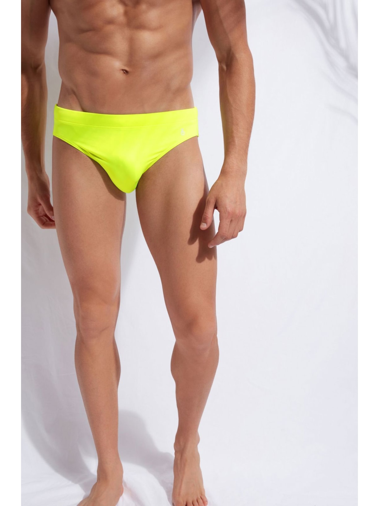 Sunga Monocromática Masculina Rio Amarelo Calzedonia