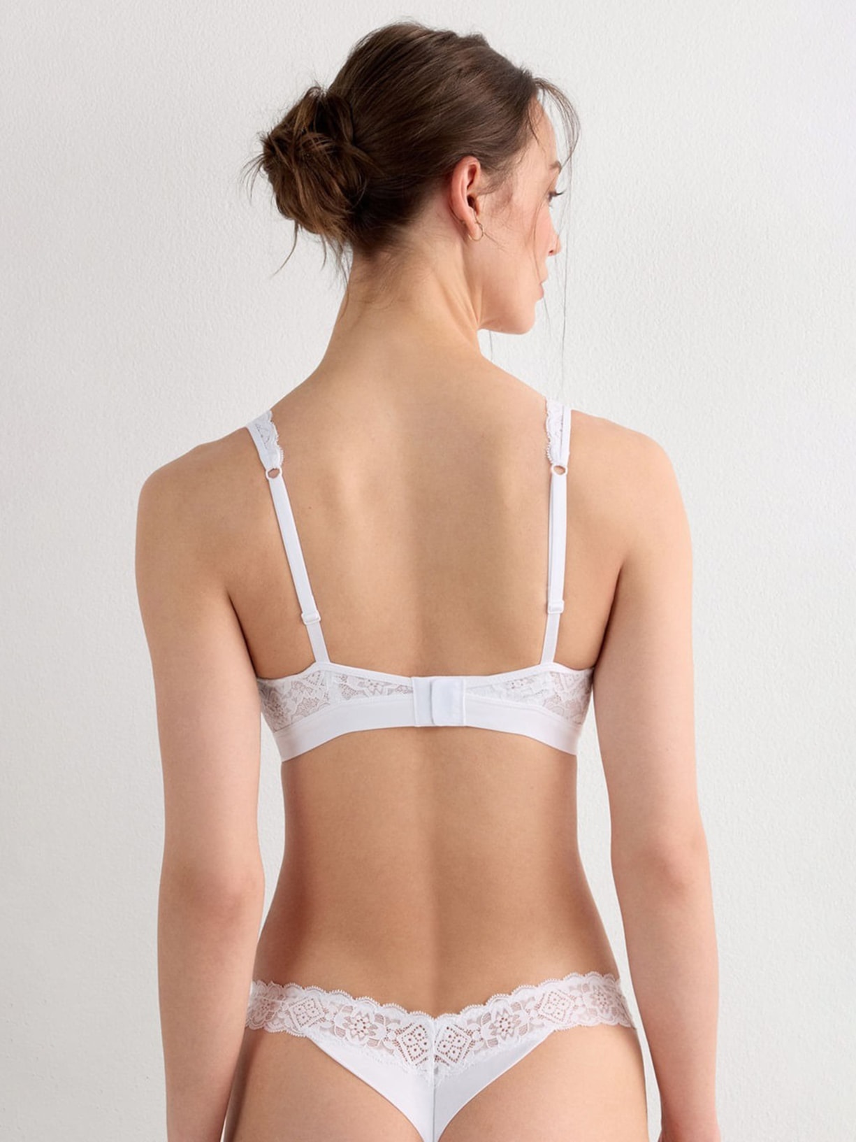 Sutiã Triângulo Lara Em Renda Branco Intimissimi