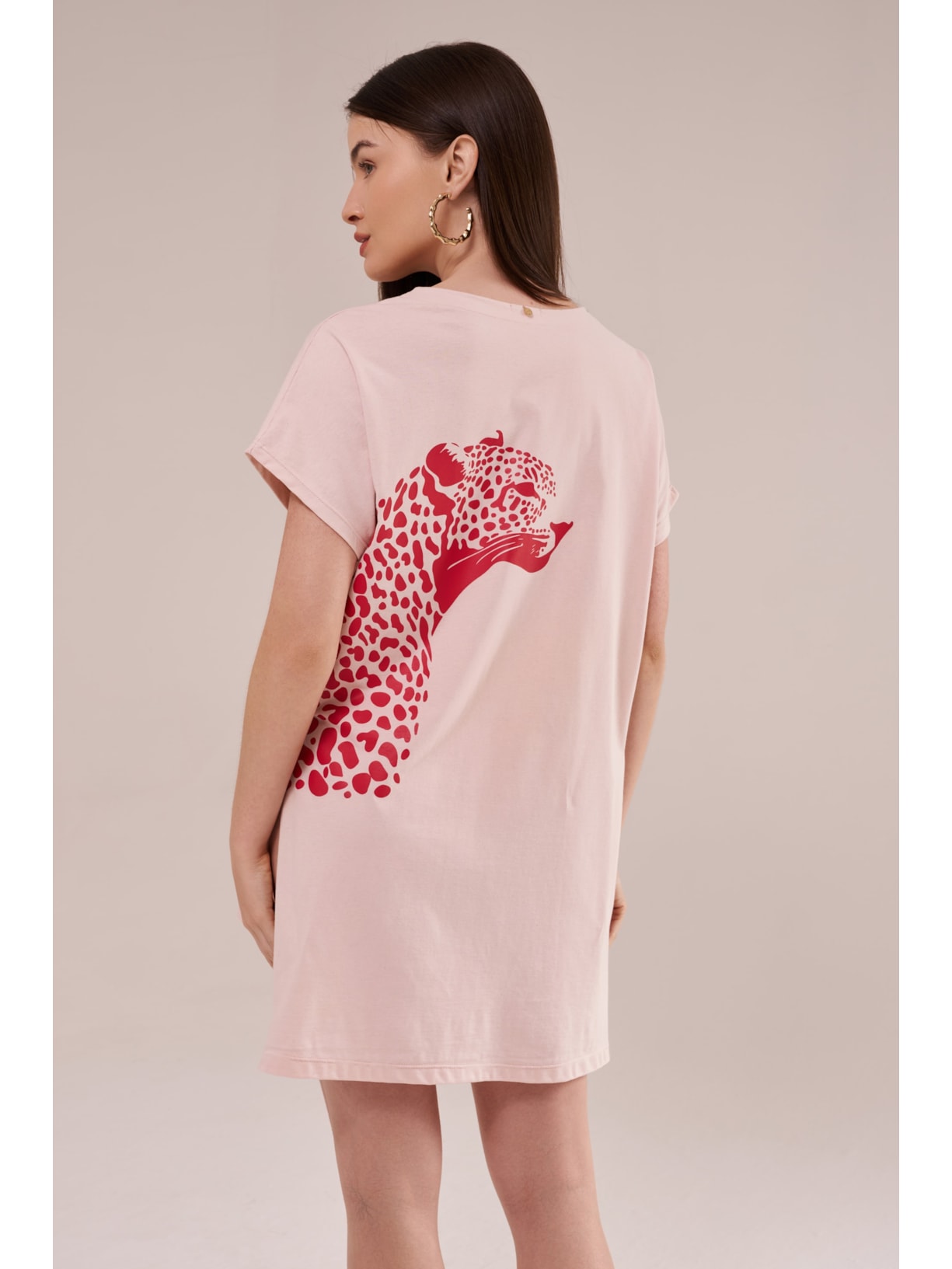 t-shirt onça Suntime