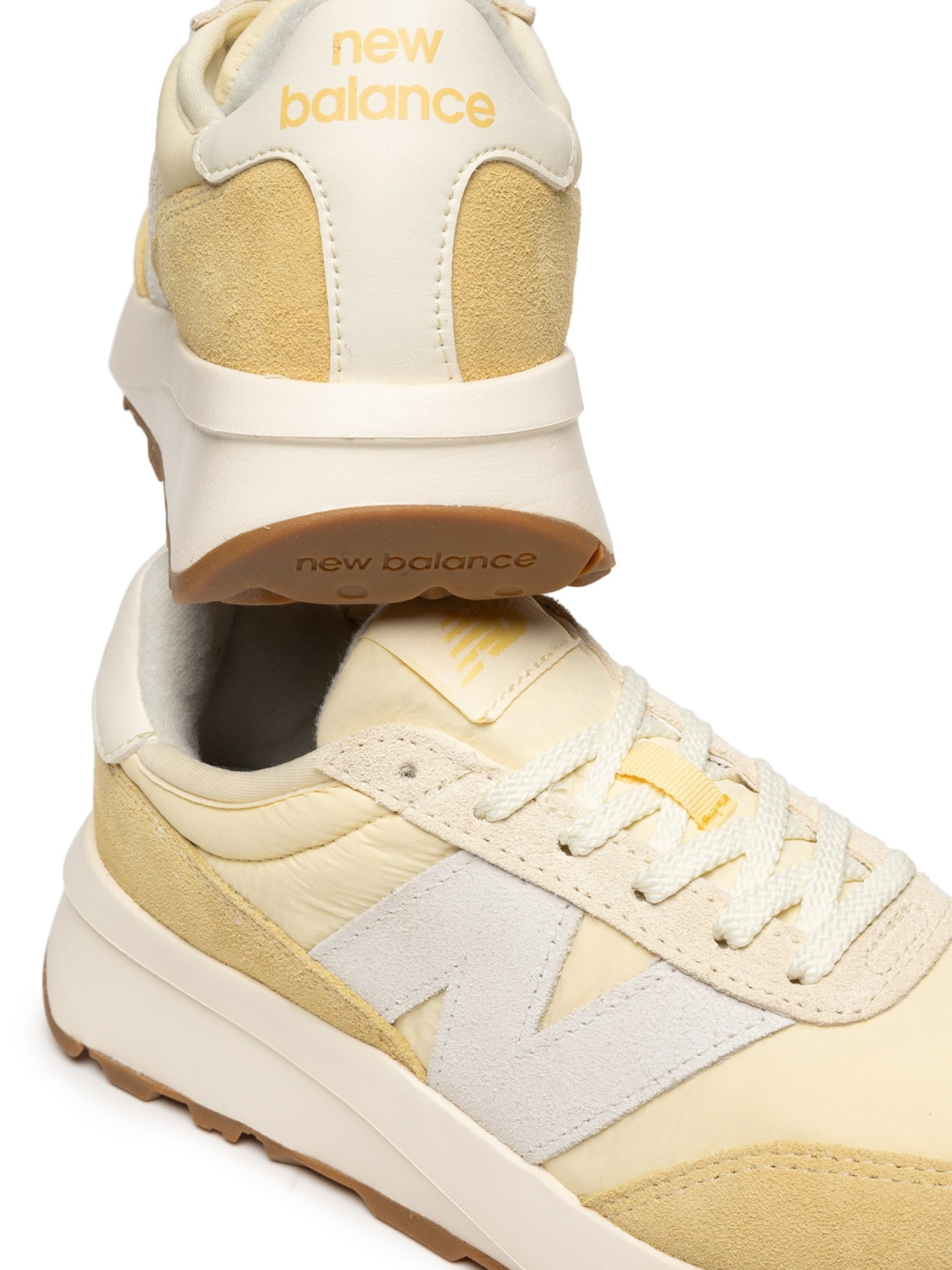 Tênis Feminino 370V1 Amarelo New Balance