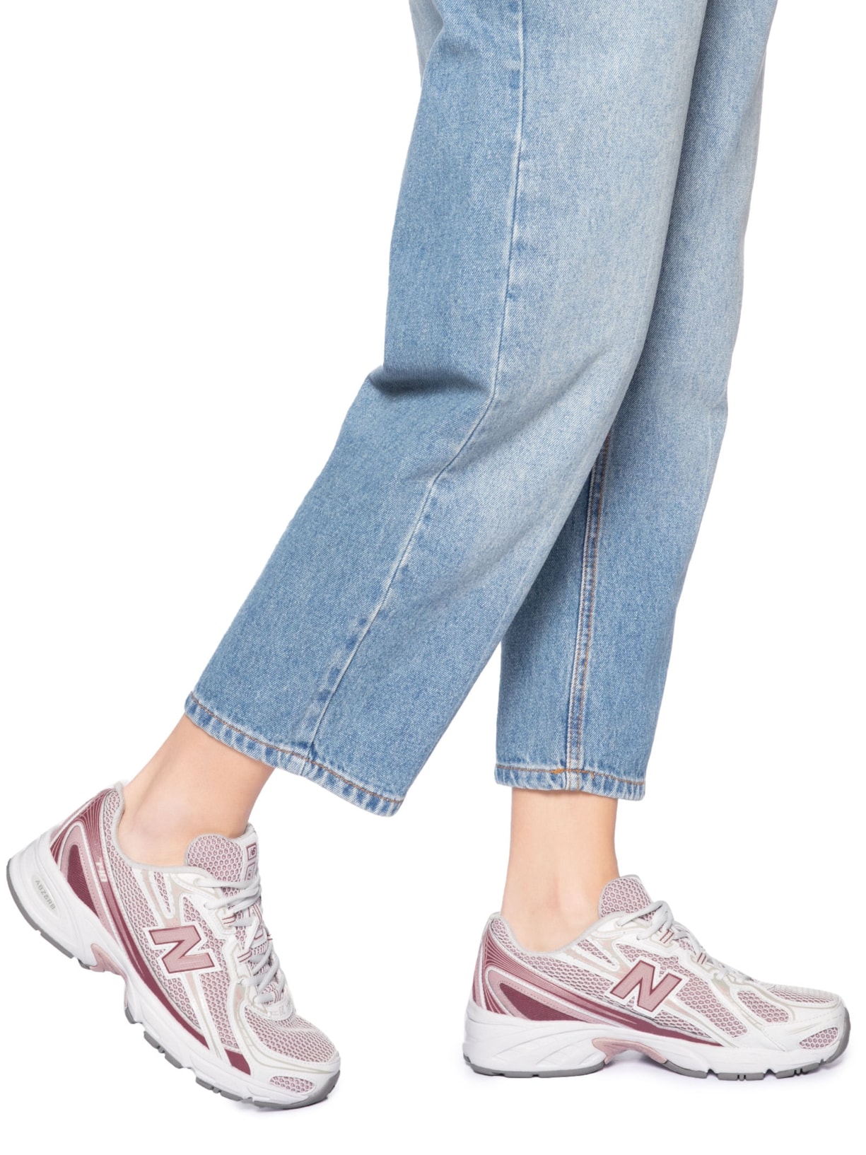 Tênis Feminino 740 Rosa New Balance