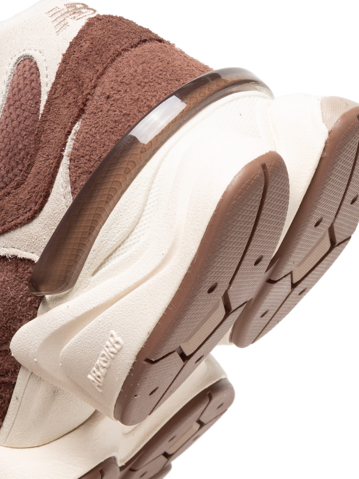 Tênis Feminino 9060 Marrom New Balance