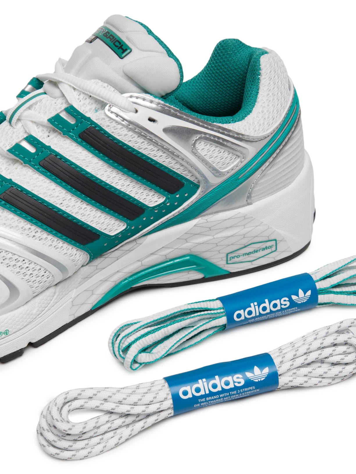 Tênis Feminino Adistar Control 5 S&R Branco Sporty & Rich X Adidas