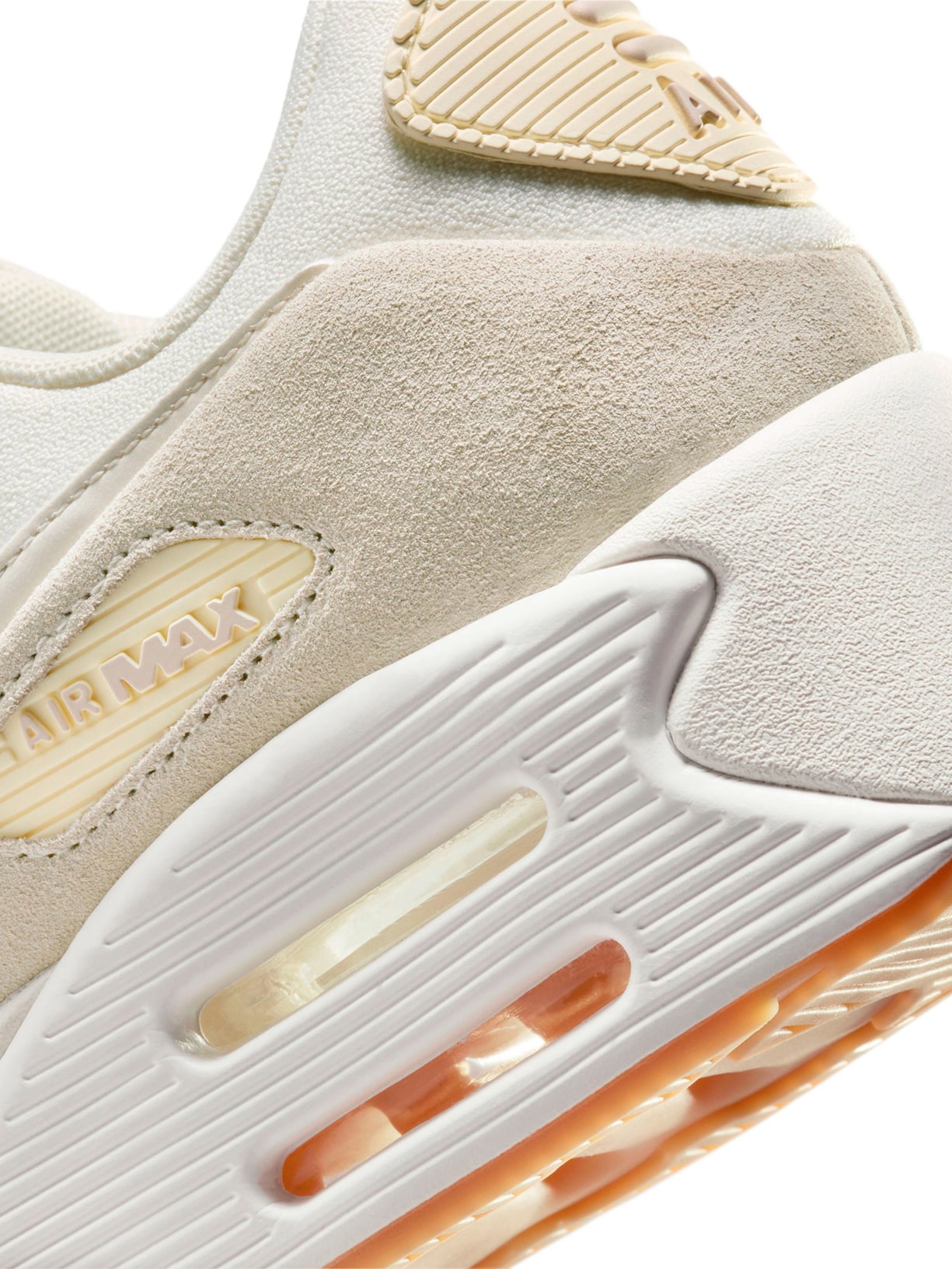 Tênis Feminino Air Max 90 LV8 Branco Nike