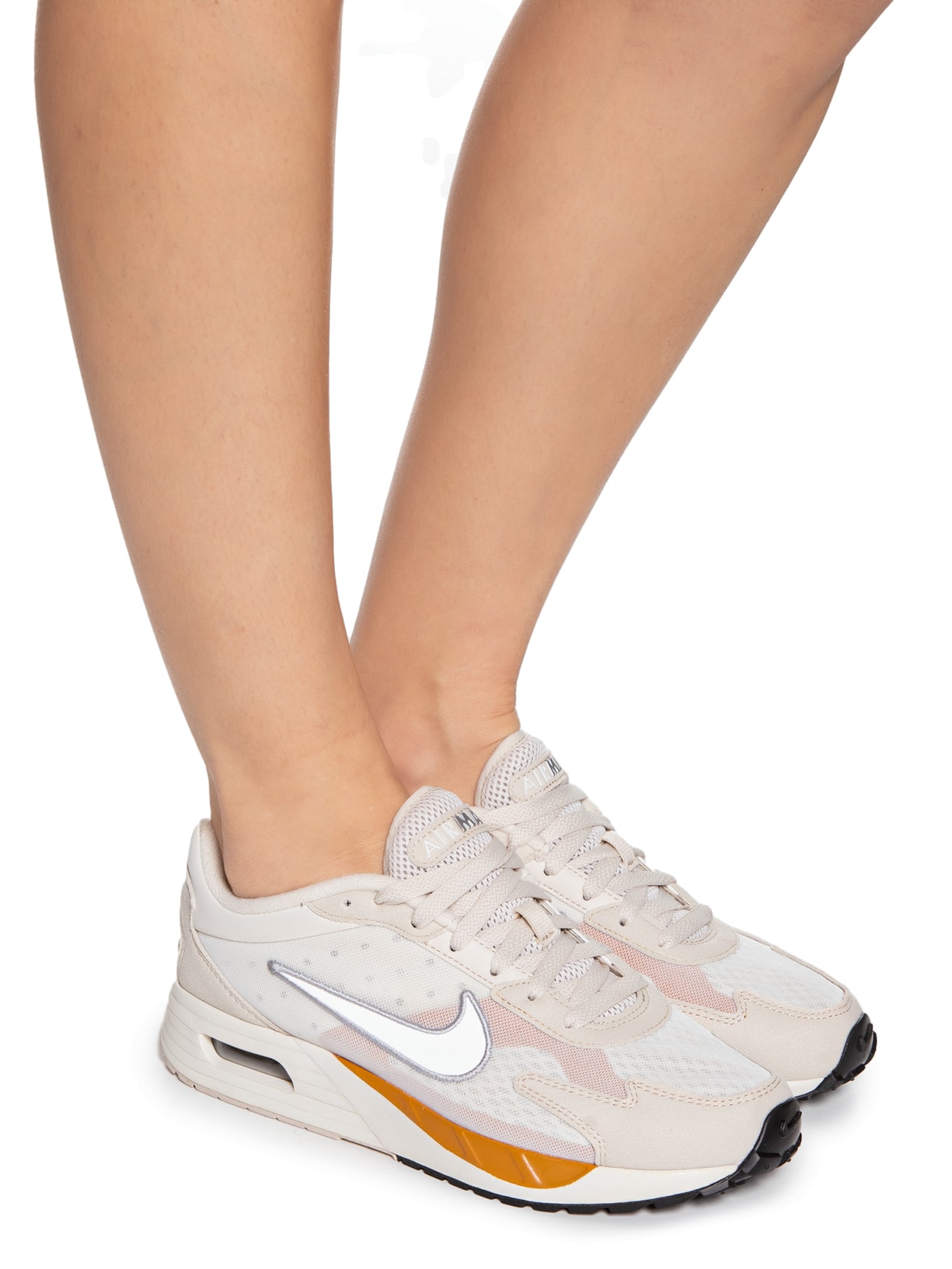 Tênis Feminino Air Max Solo Nike Bege - Main Image