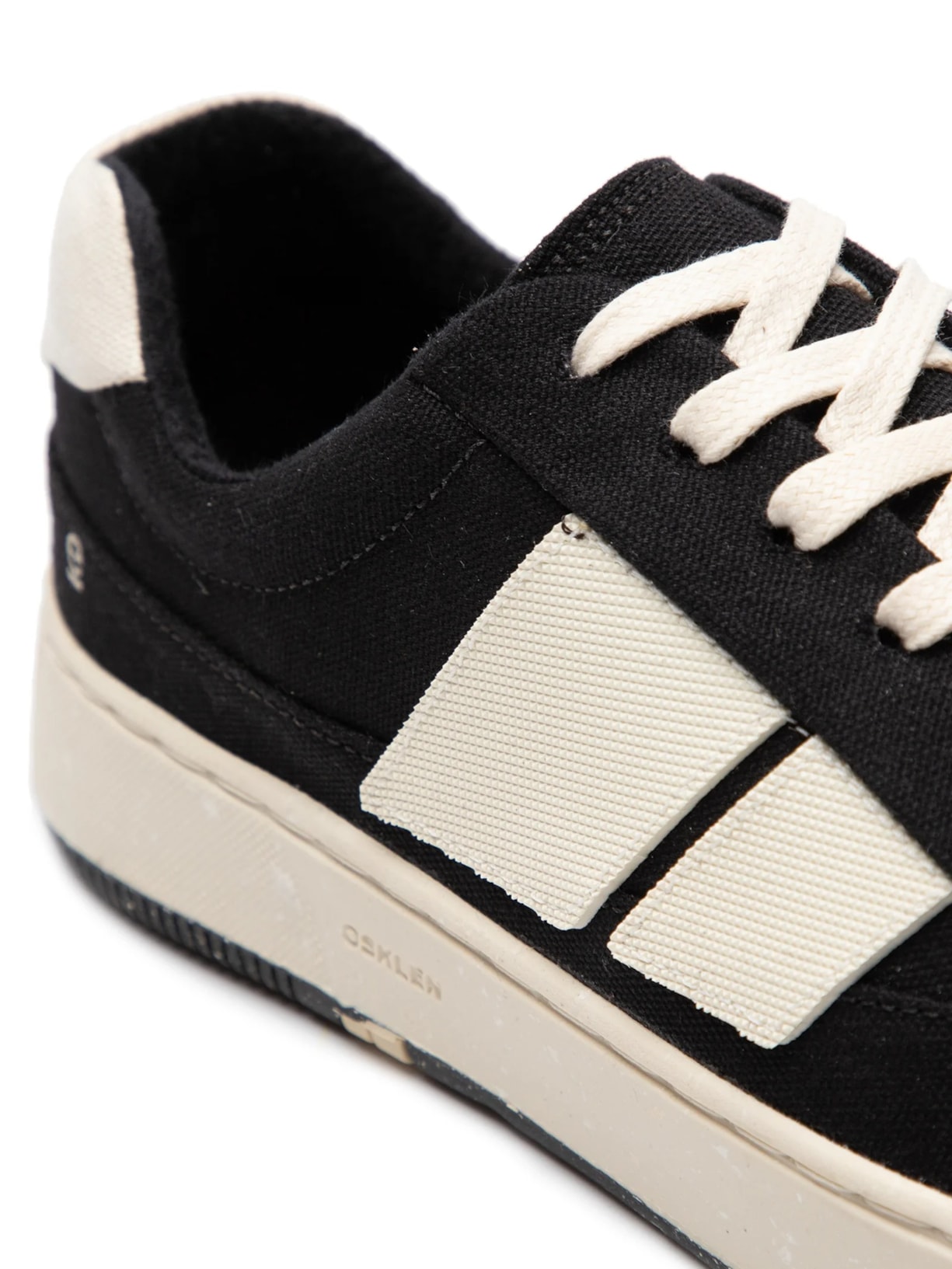 Tênis Feminino Canvas Ag Sneaker Preto Osklen