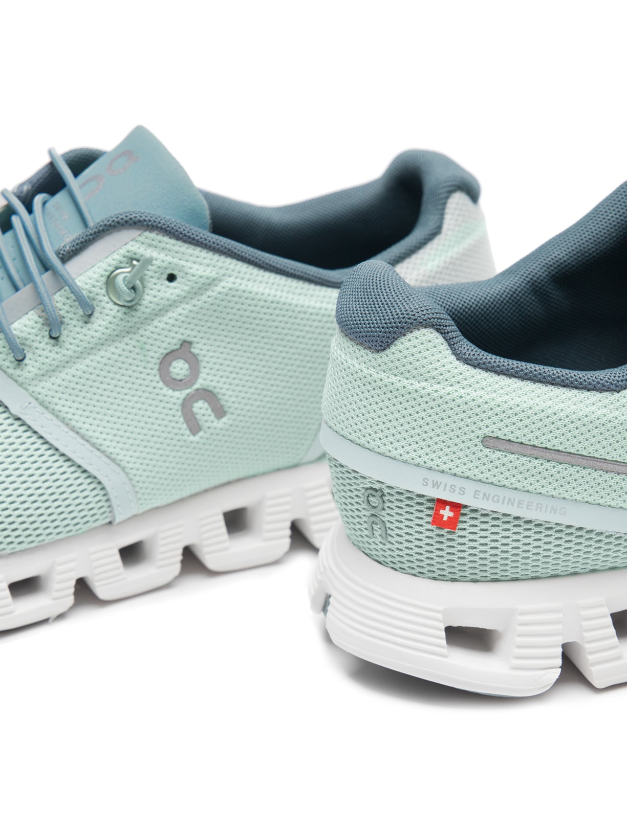 Tênis Feminino Cloud 5 Verde On Running