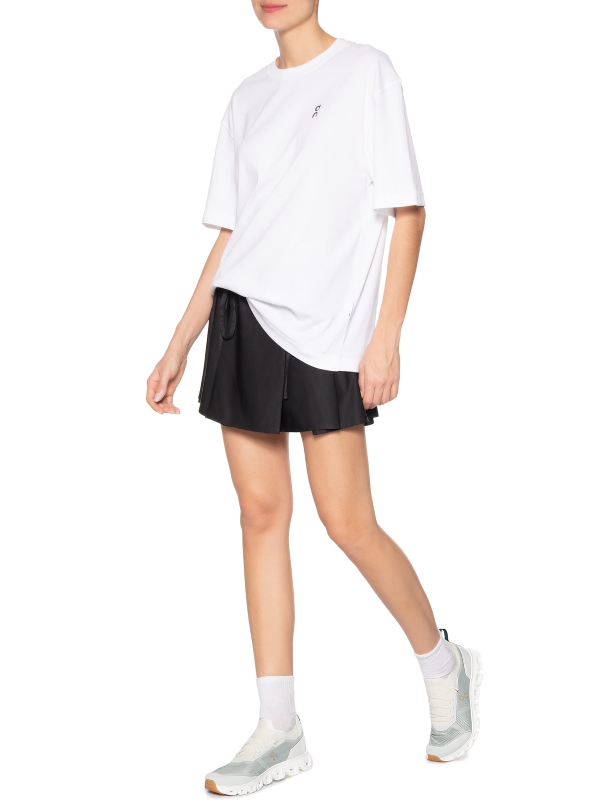 Tênis Feminino Cloud 6 Versa Off White On Running