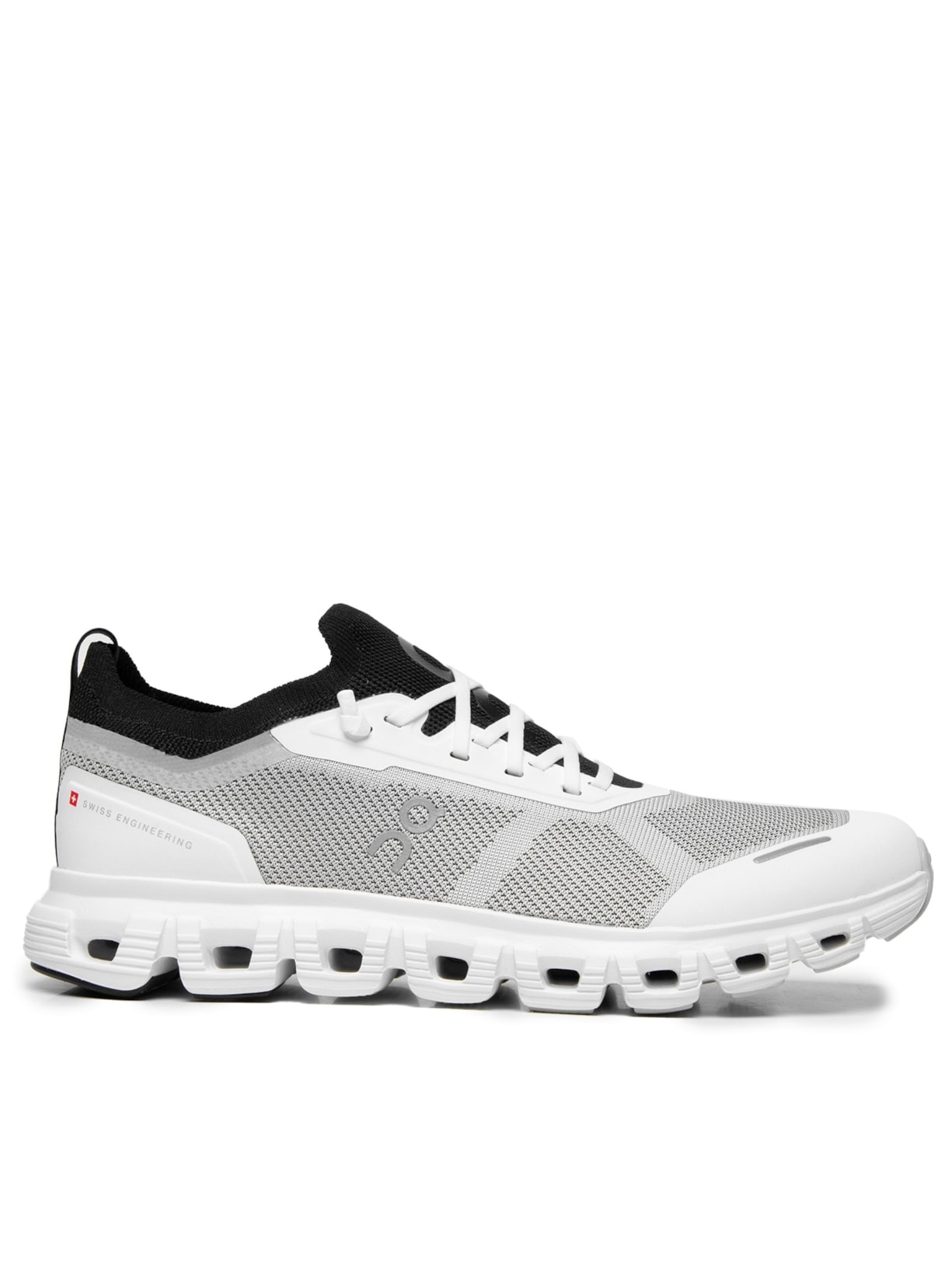 Tênis Feminino Cloud 6 Versa Preto On Running
