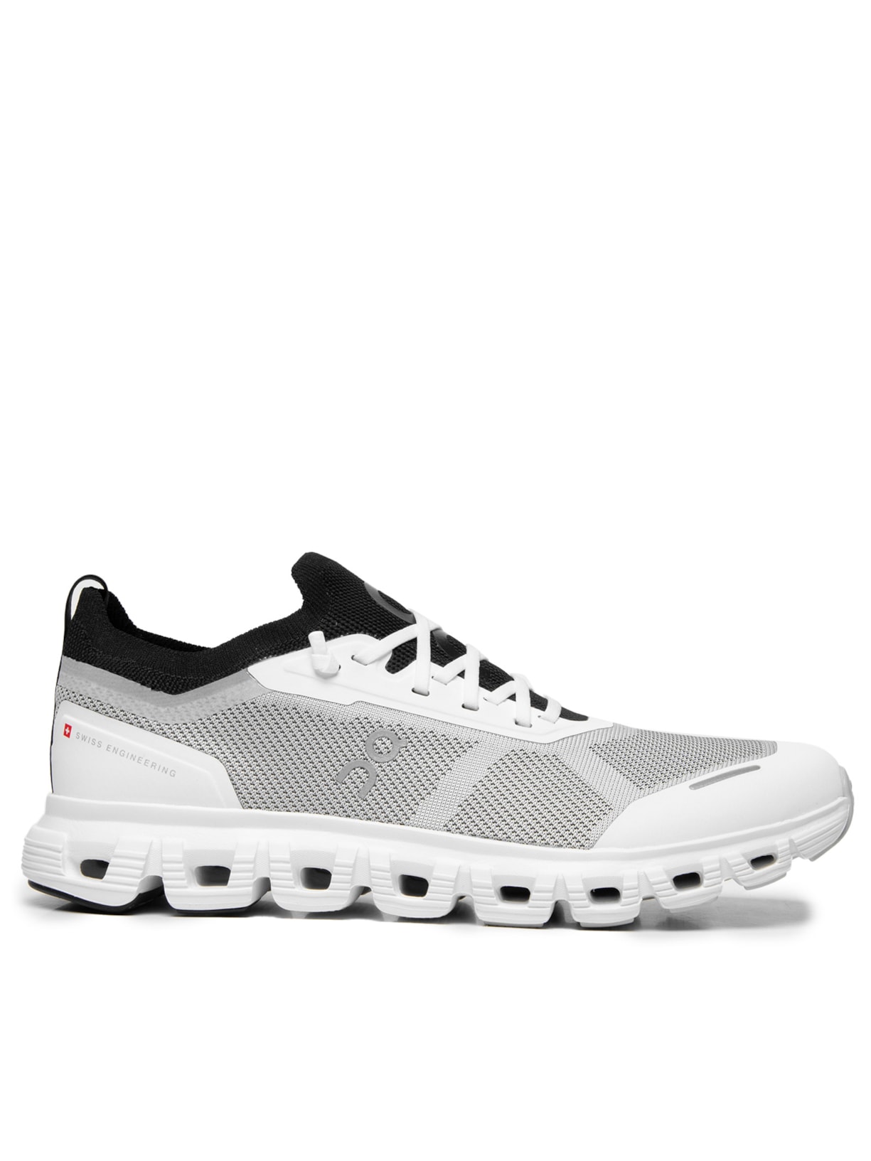 Tênis Feminino Cloud 6 Versa Preto On Running