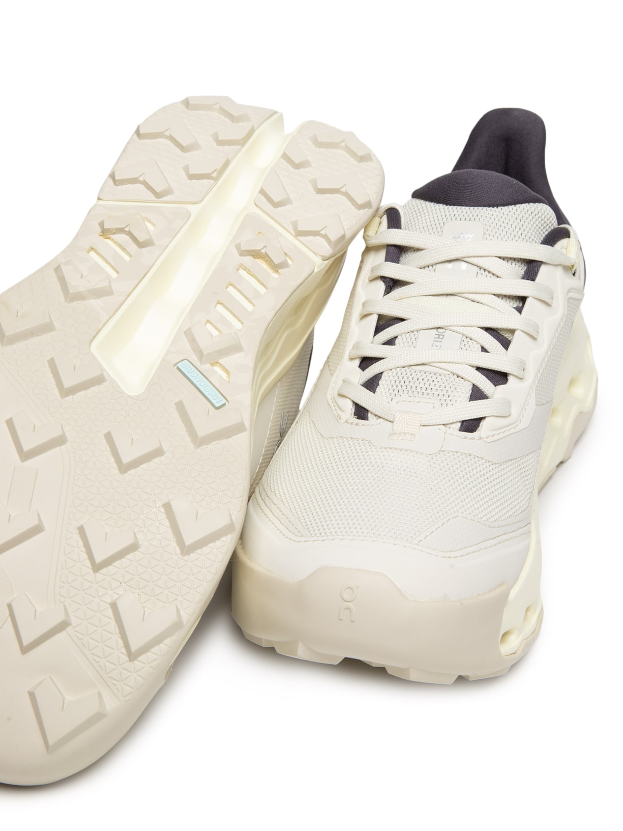 Tênis Feminino Cloudhorizon 2 W Bege On Running
