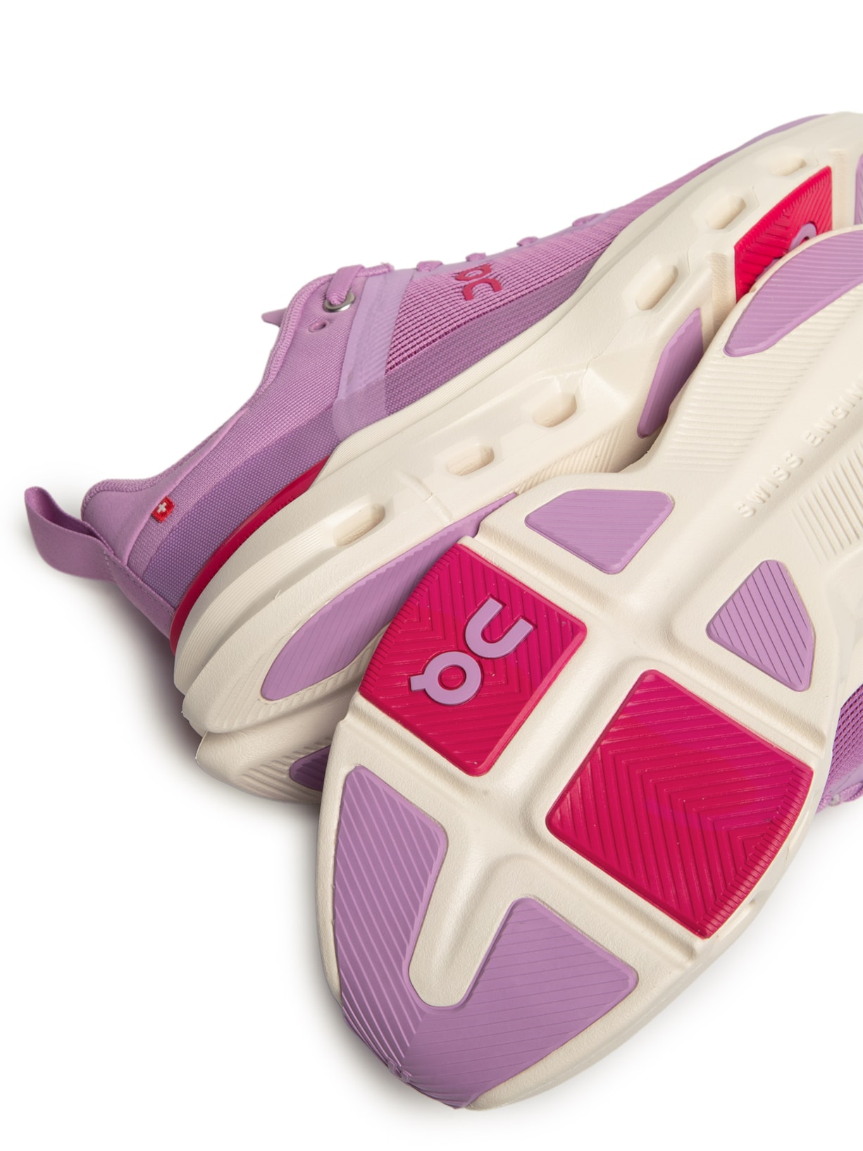 Tênis Feminino Cloudpulse Next 1 Rosa On Running