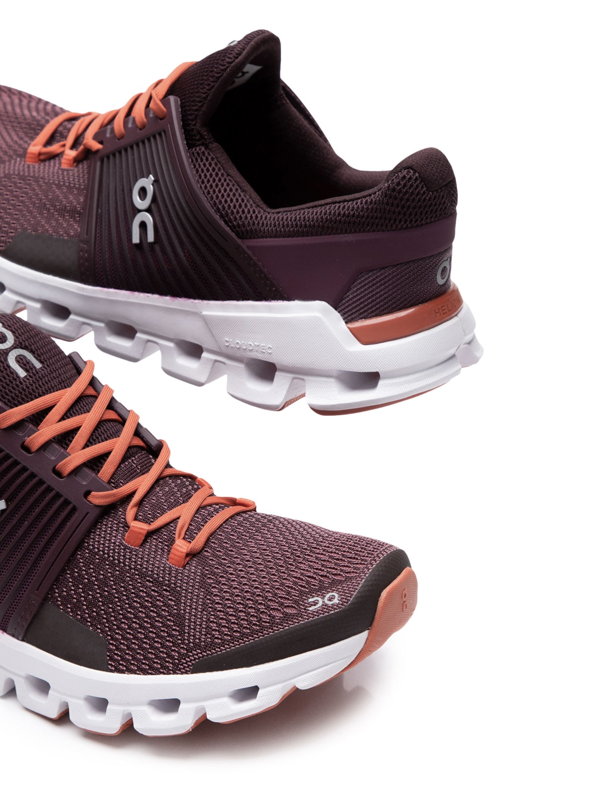 Tênis Feminino Cloudswift Vinho On Running