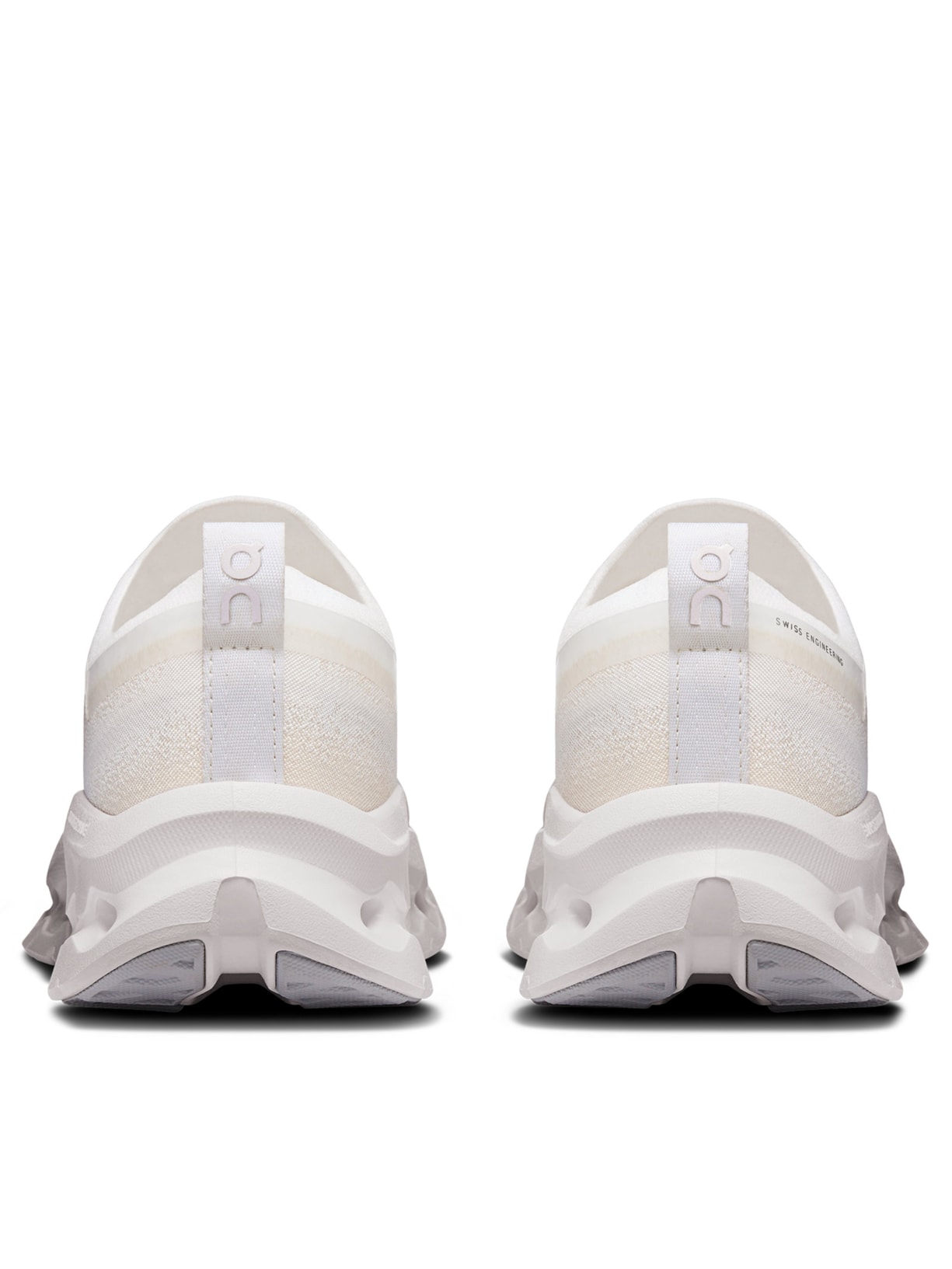 Tênis Feminino Cloudtilt Moon – Bege On Running