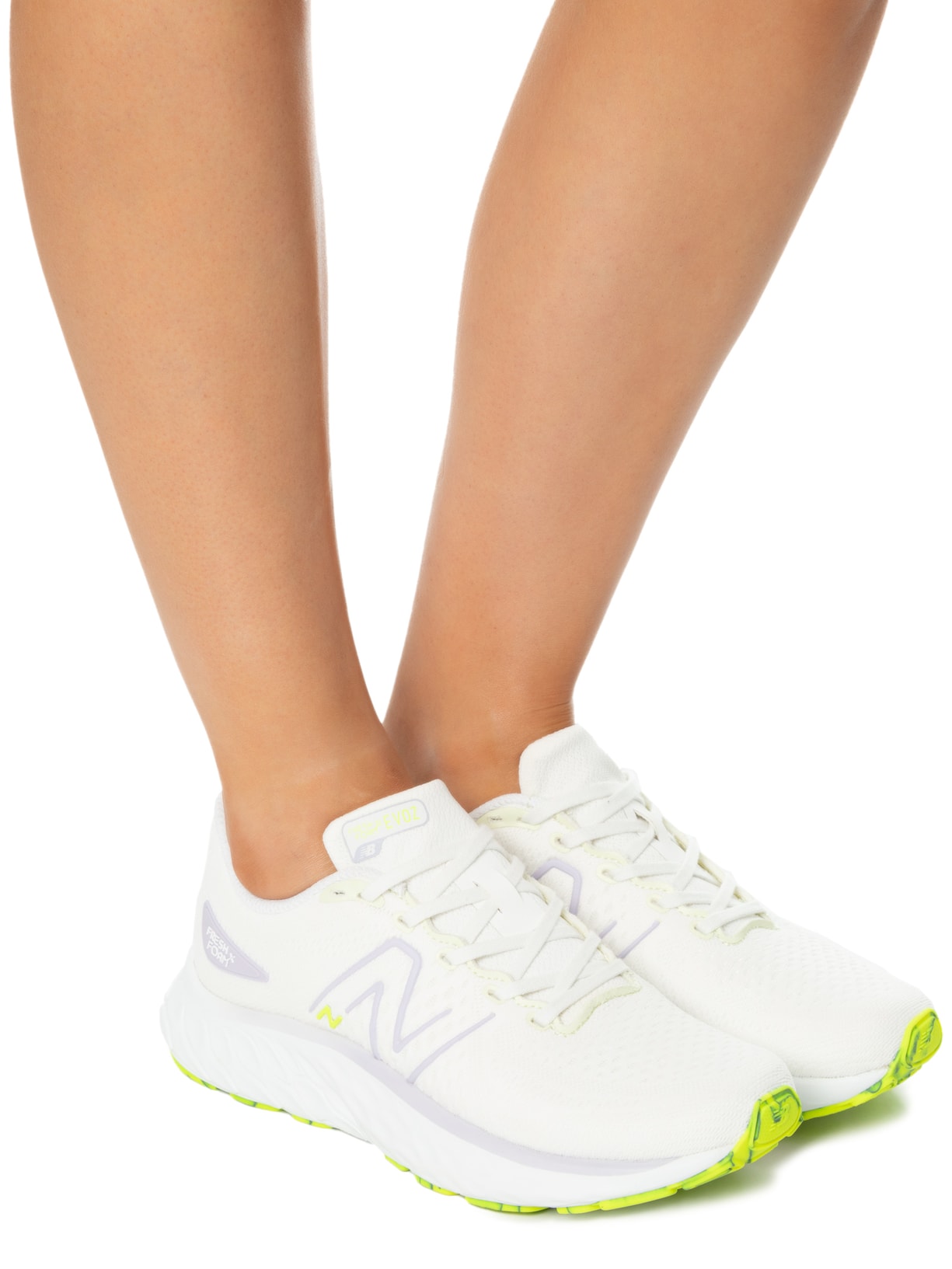 Tênis Feminino Fresh Foam X Evoz V3 Cinza New Balance