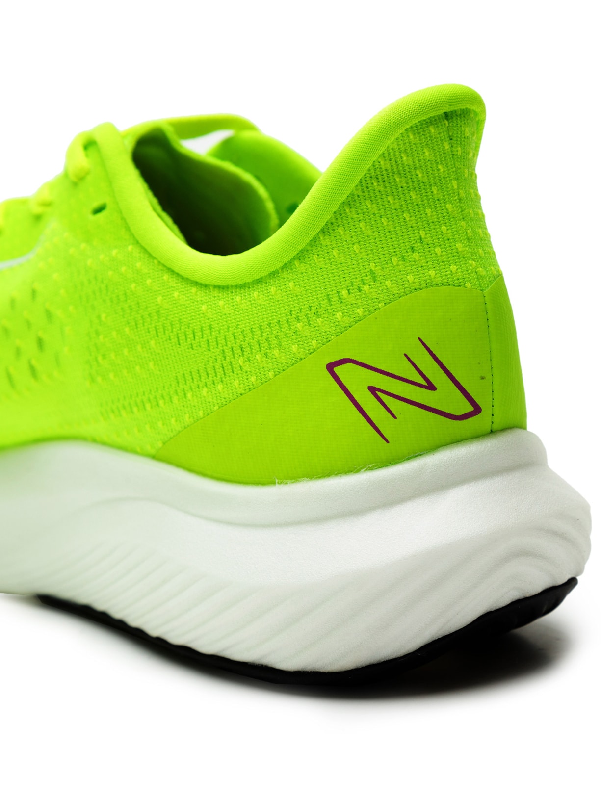 Tênis Feminino Fuelcell Rebel V3 Verde New Balance