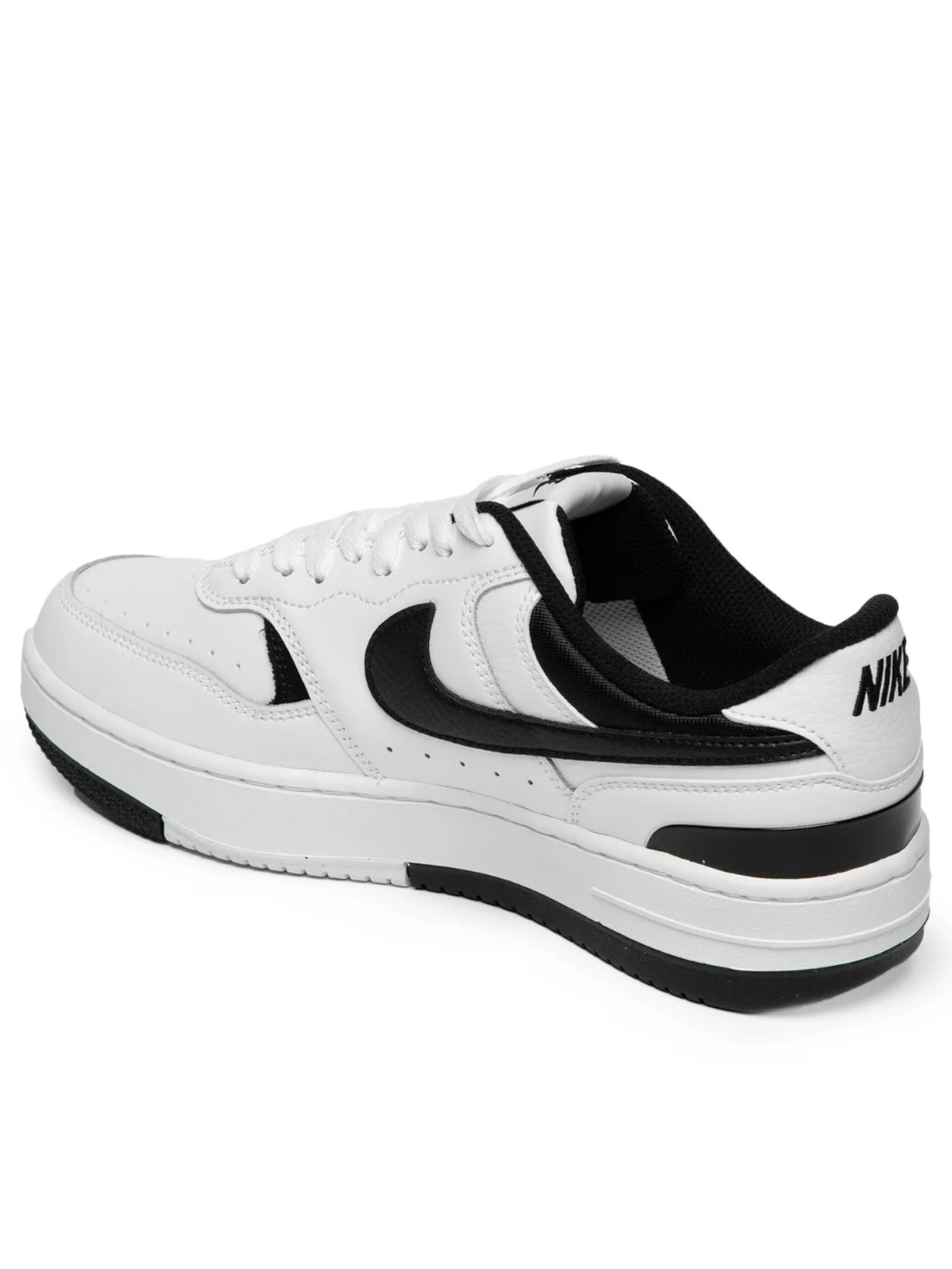 Tênis Feminino Gamma Force Preto Nike