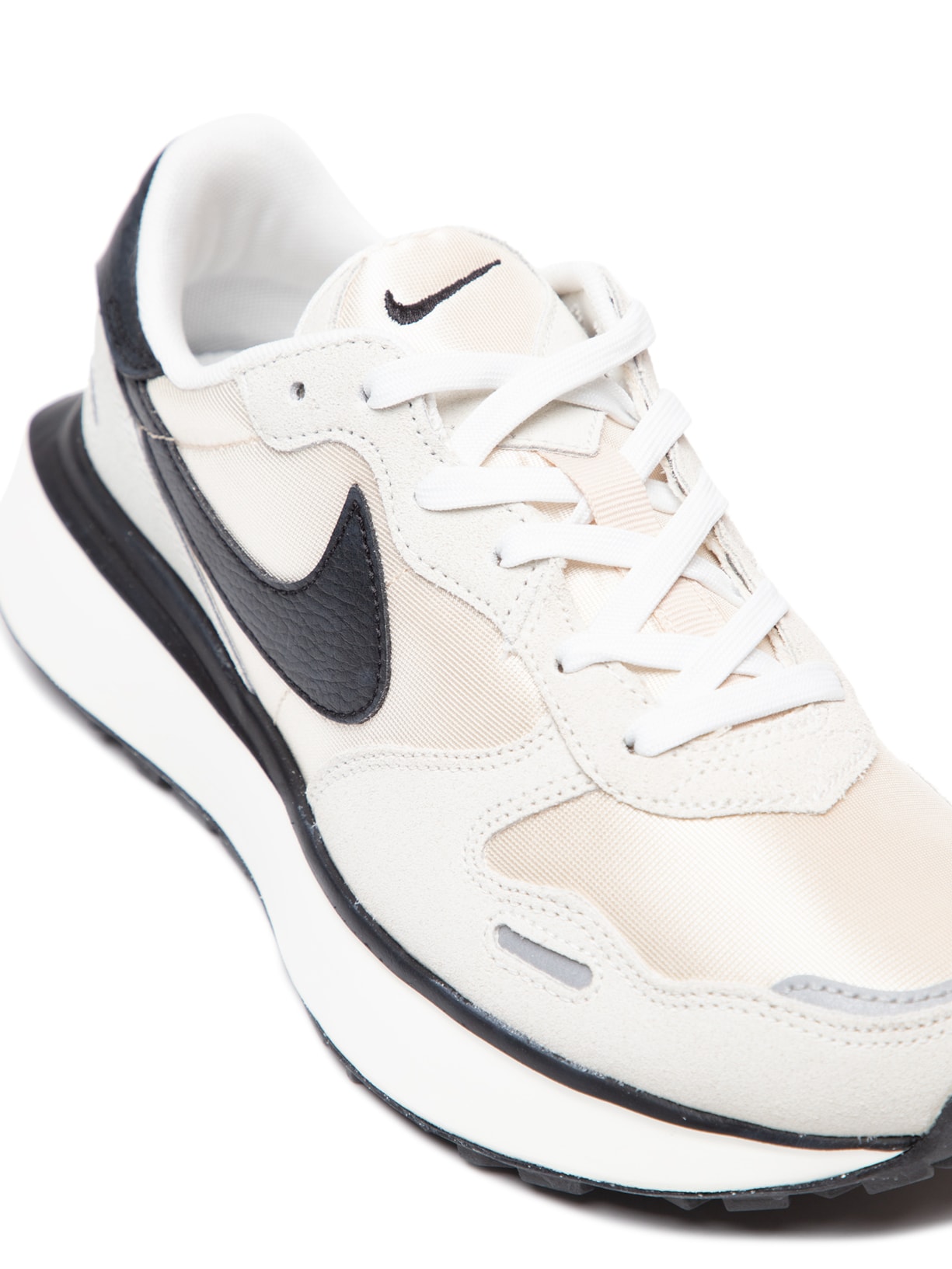 Tênis Feminino Phoenix Waffle Bege Nike