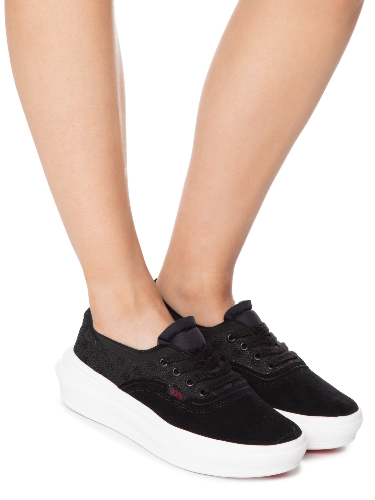 Tênis Feminino Ua Authentic Overt Vans Preto1