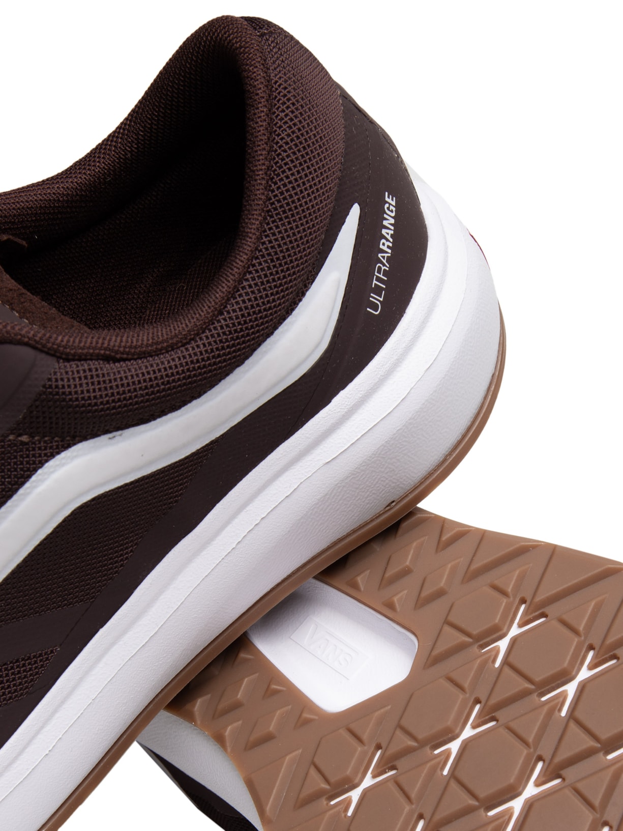 Tênis Feminino Ua Ultrarange 2.0 RW Marrom Vans