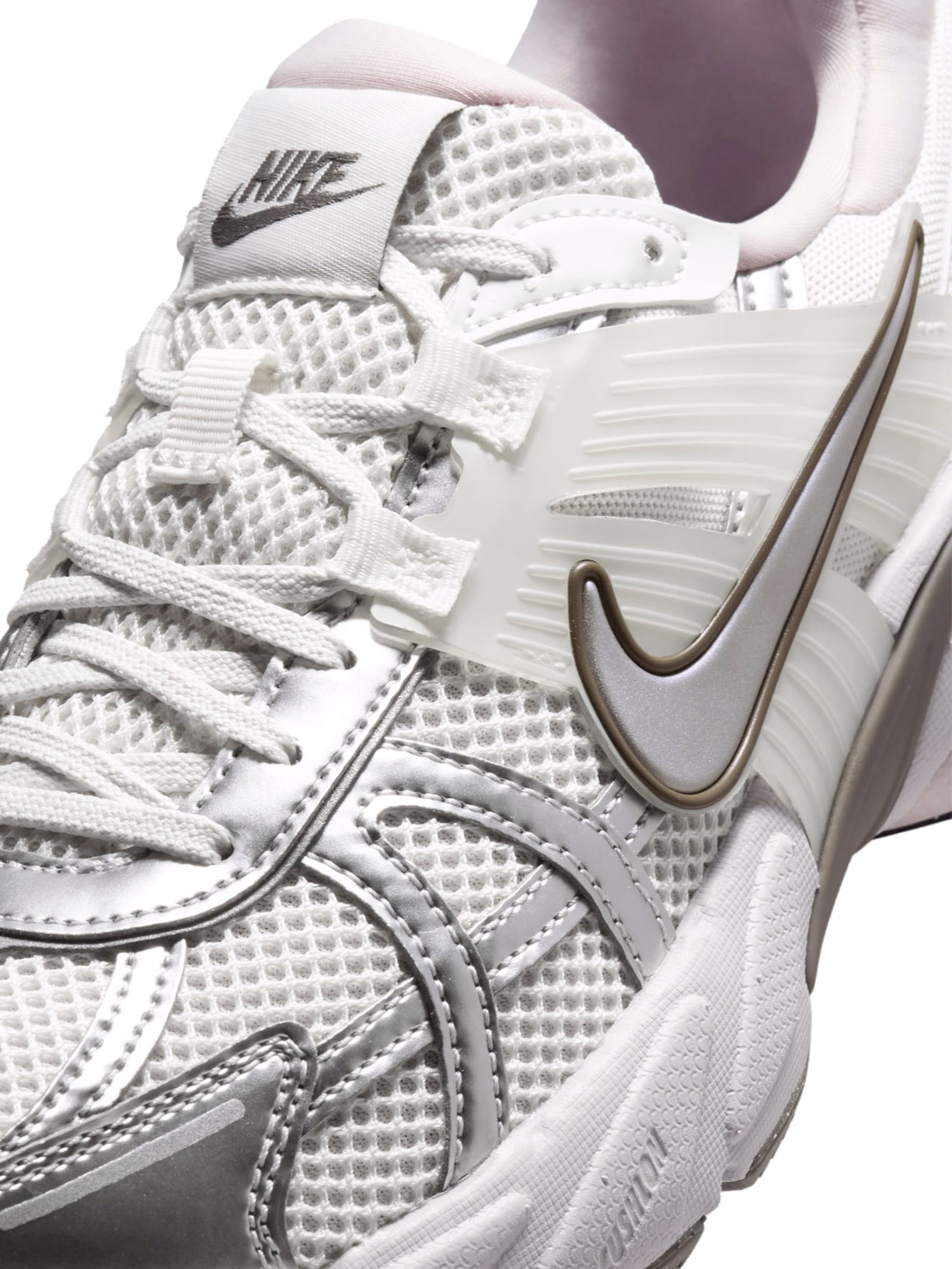 Tênis Feminino V2K Run Cinza Nike