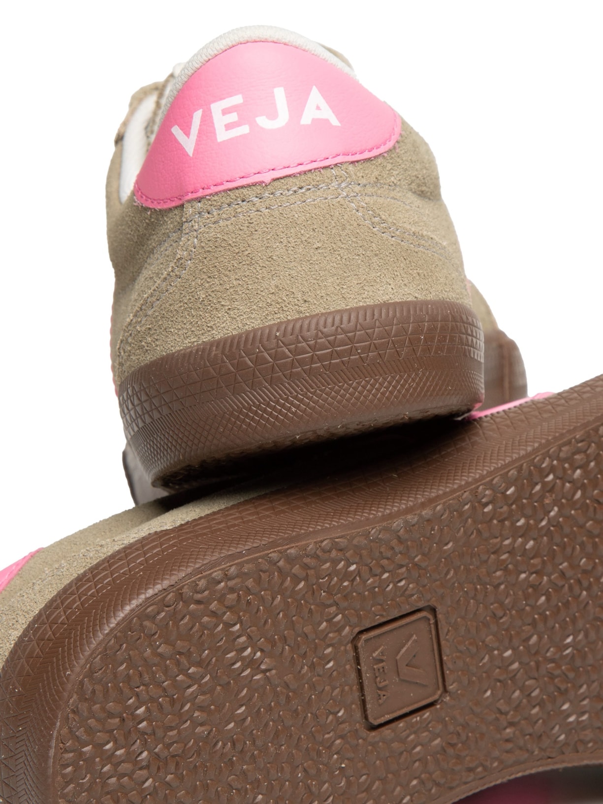 Tênis Feminino Volley Suede Bege Veja