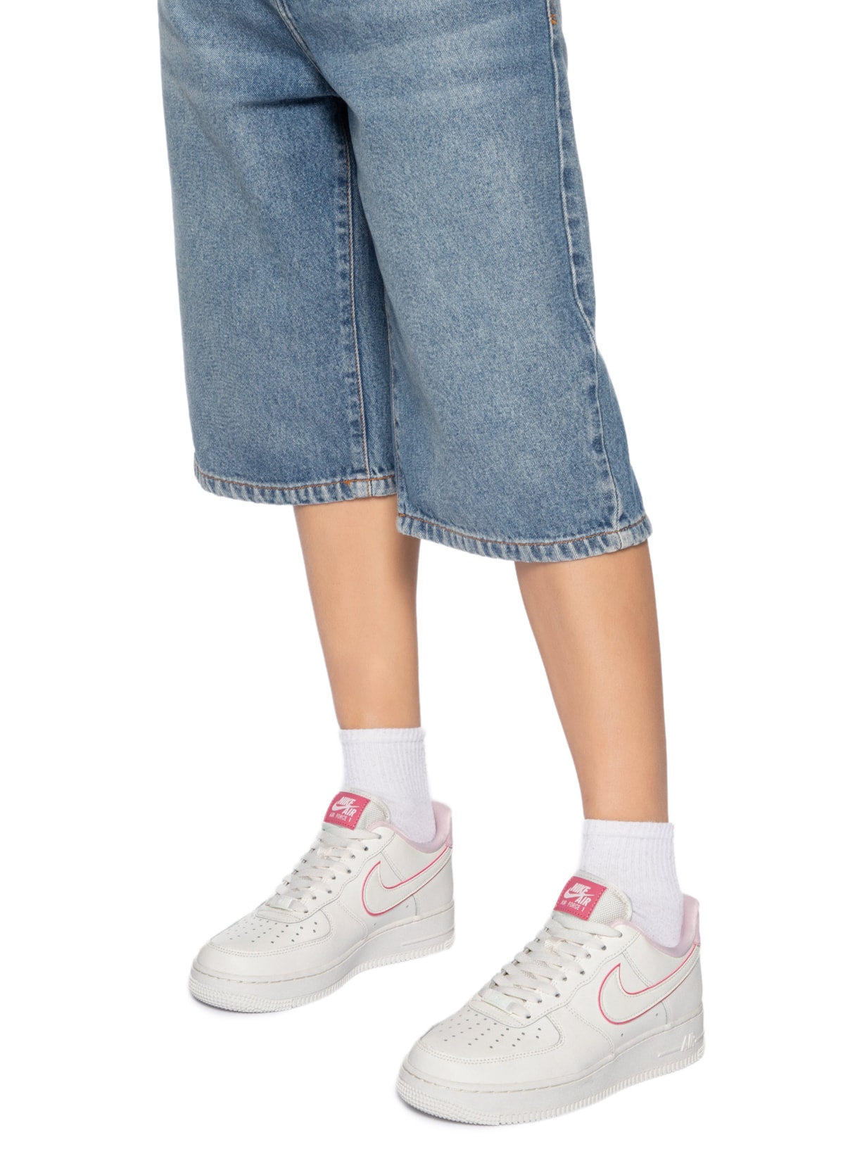 Tênis Feminino W Air Force 1 '07 Off White Nike