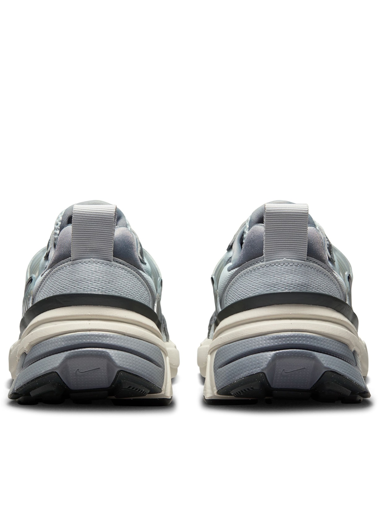 Tênis Feminino W V2k Run Cinza Nike