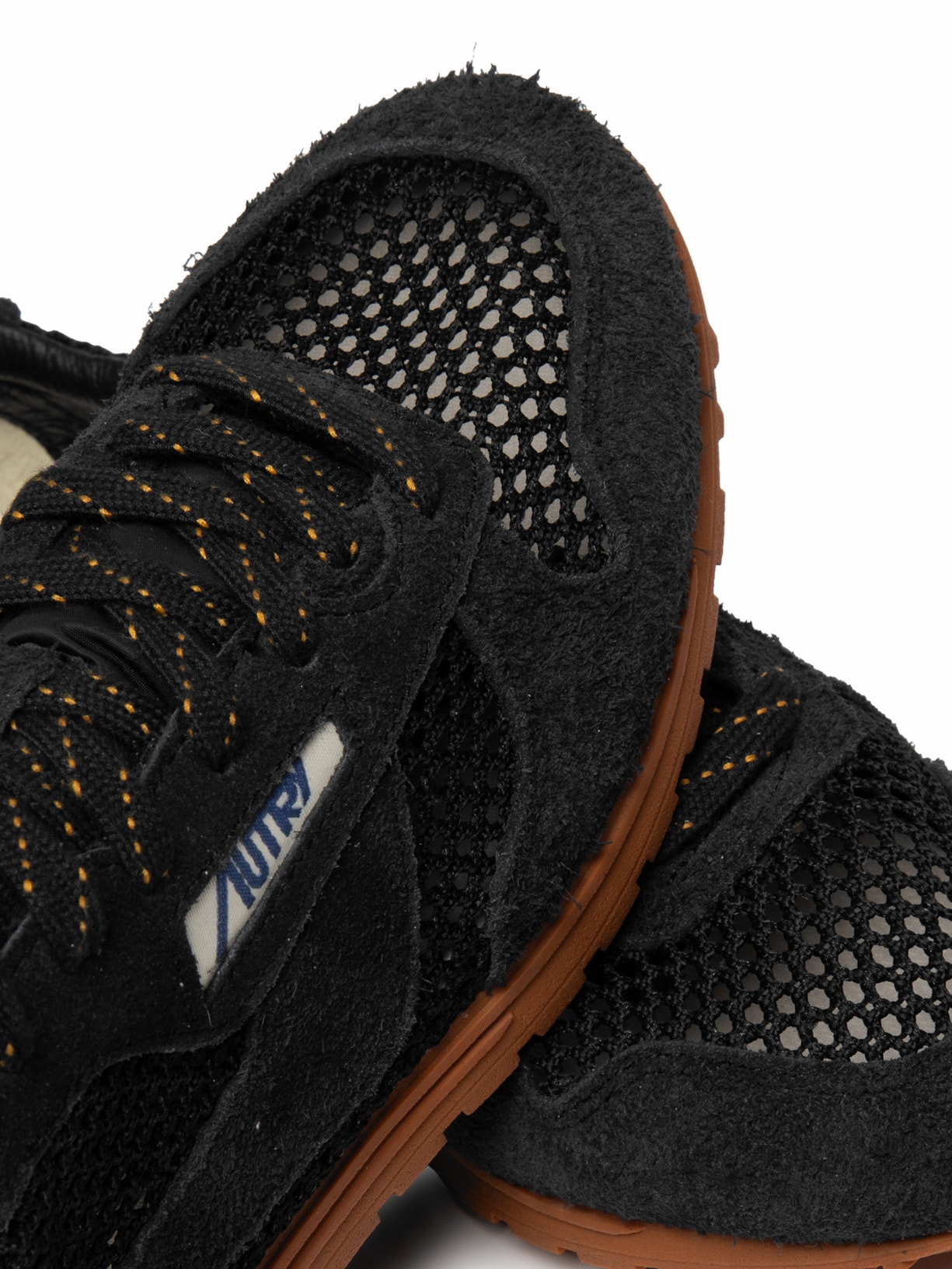 Tênis Feminino Windspin Low Knitted Suede Preto Autry