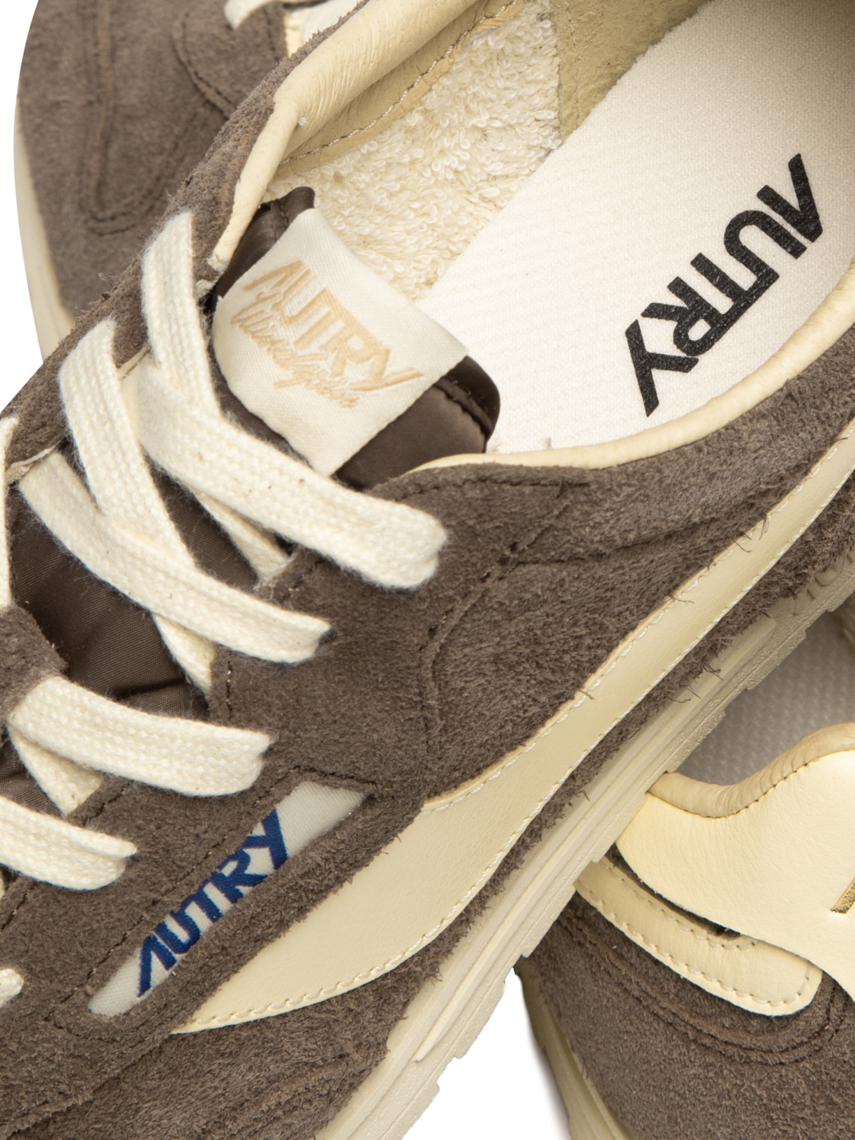 Tênis Feminino Windspin Low Suede Leather Marrom Autry