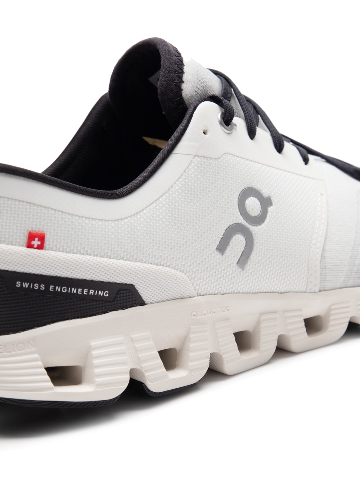 Tênis Masculino Cloud X Off White On Running