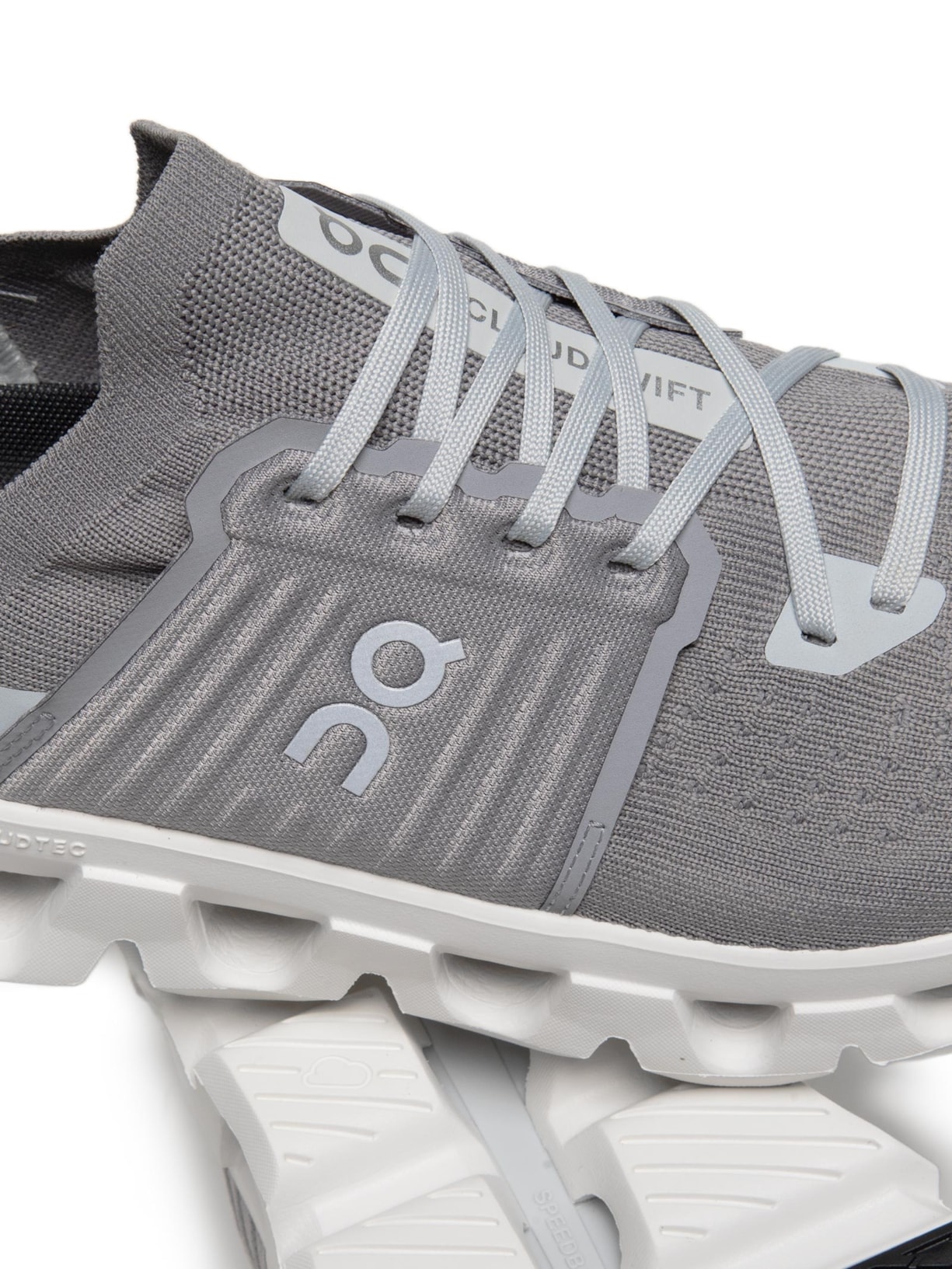 Tênis Masculino Cloudswift 4 Cinza On Running