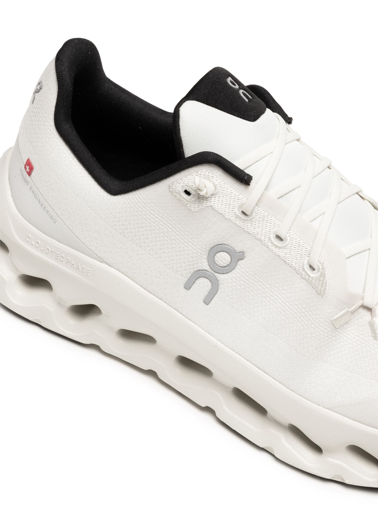 Tênis Masculino Cloudtilt 1 Branco e Preto On Running
