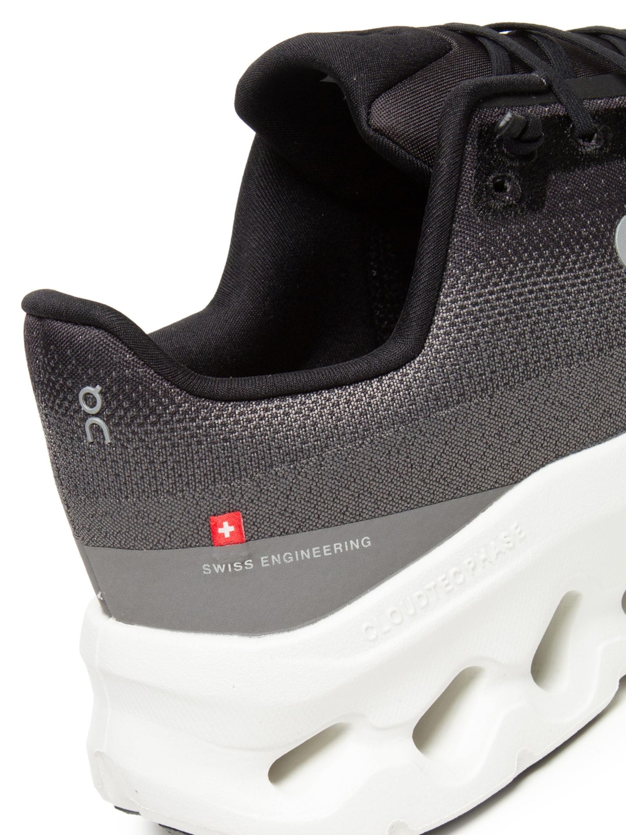 Tênis Masculino Cloudtilt Preto On Running